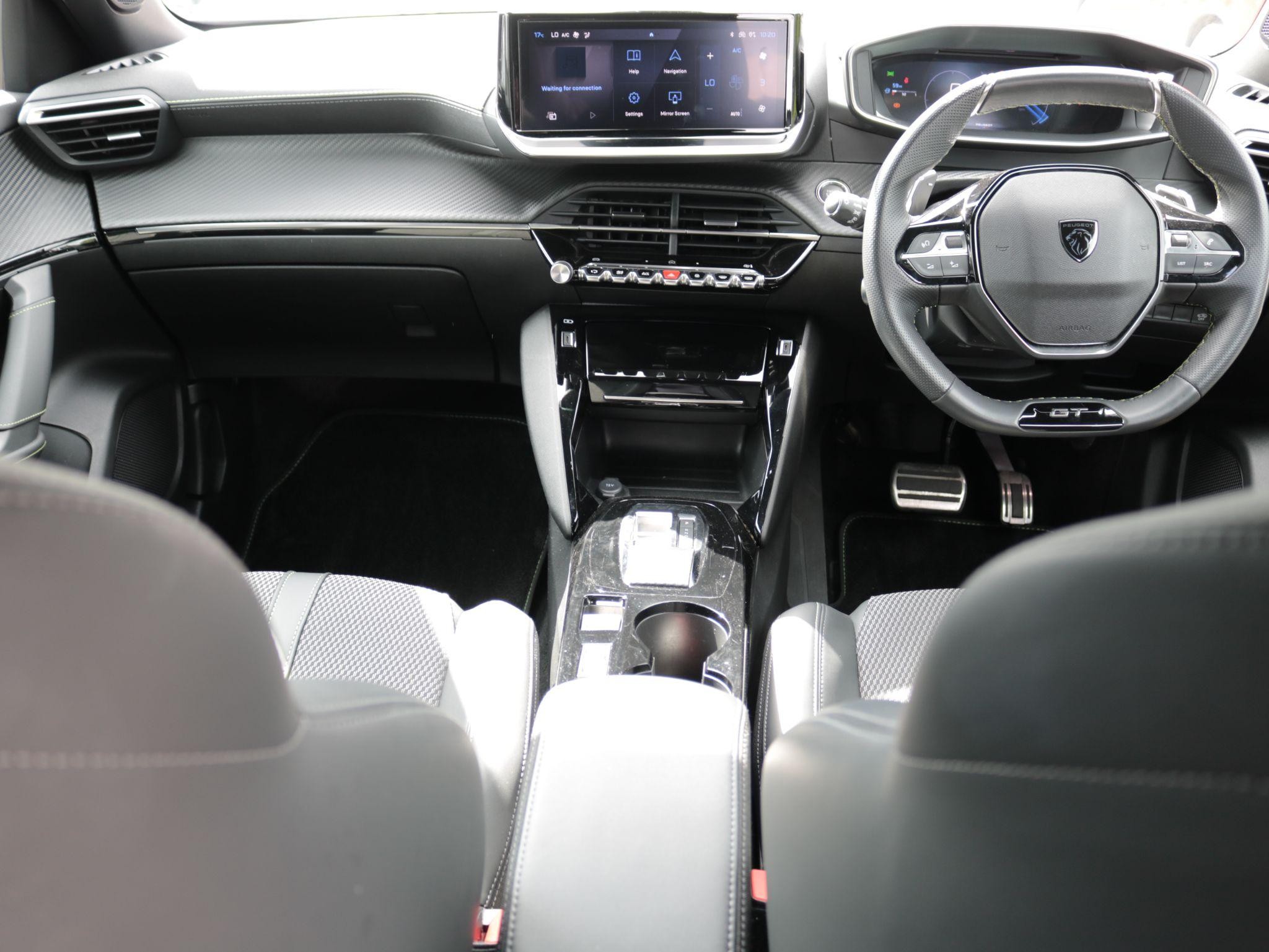Peugeot 2008 Image 11