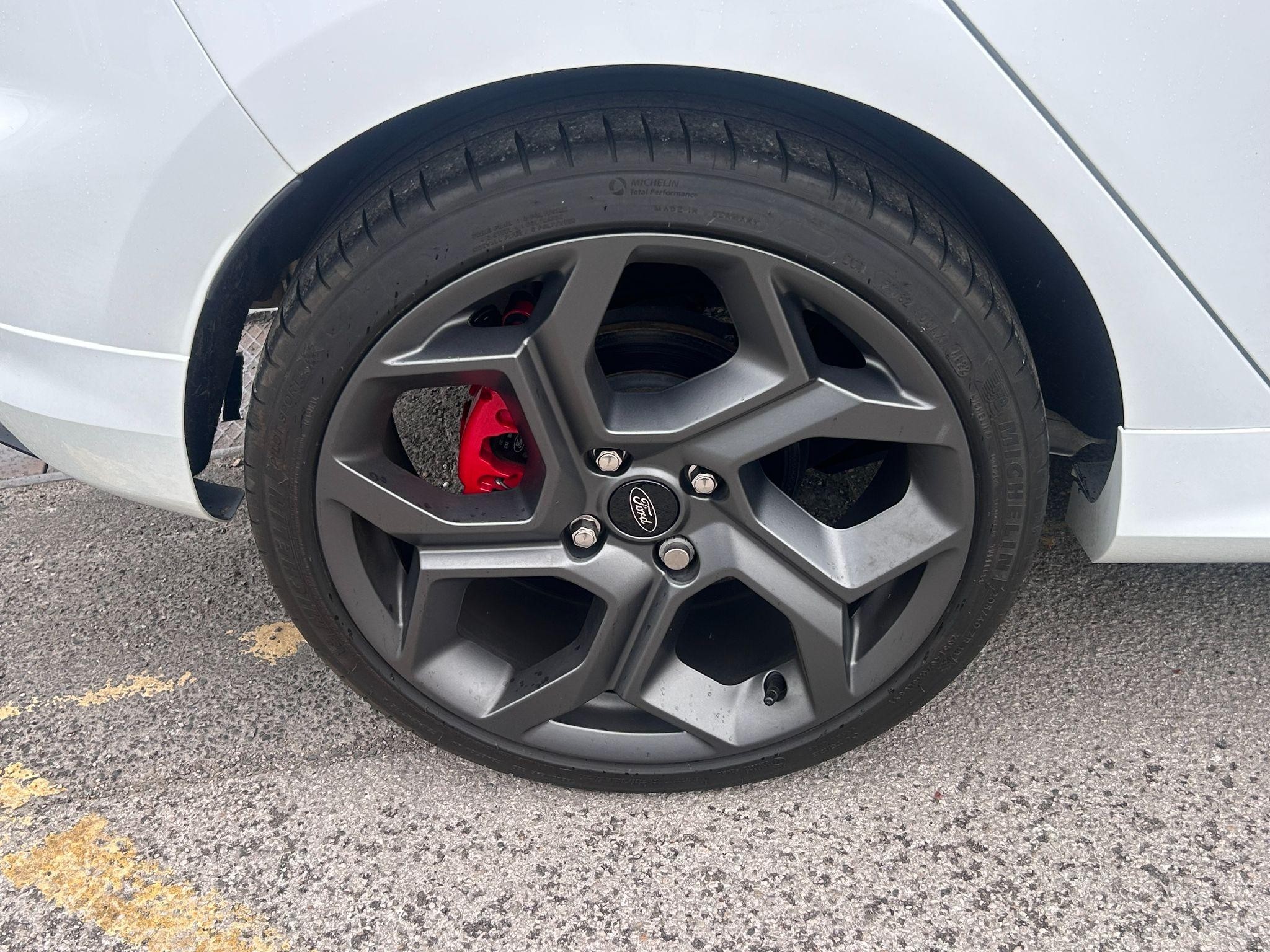 Ford Fiesta Image 9