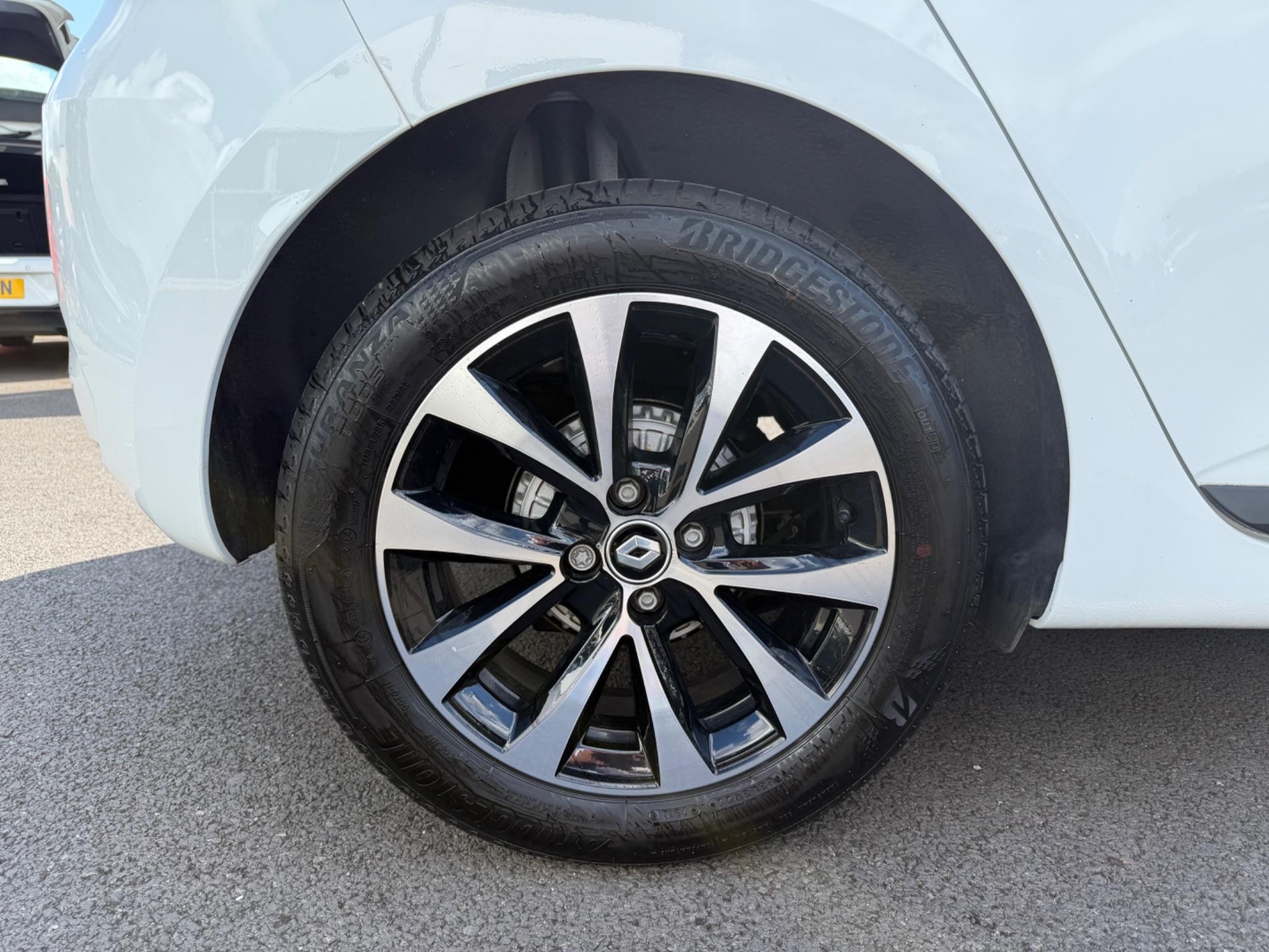 Renault Clio Image 10