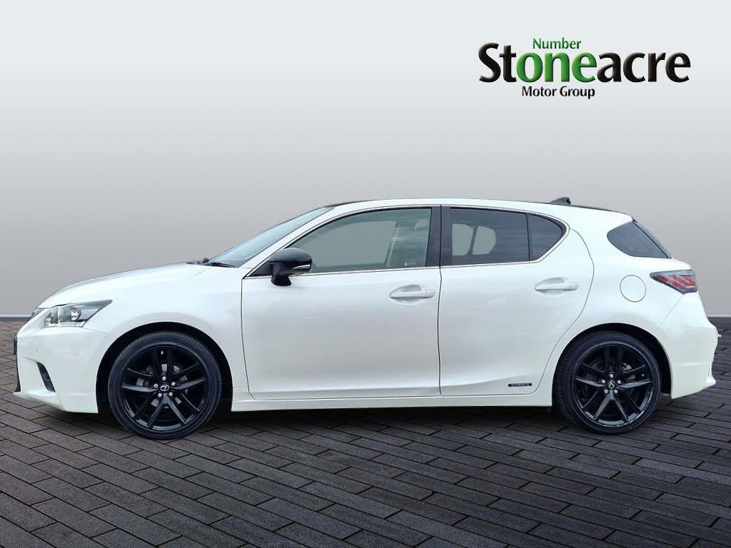 Lexus CT Image 17