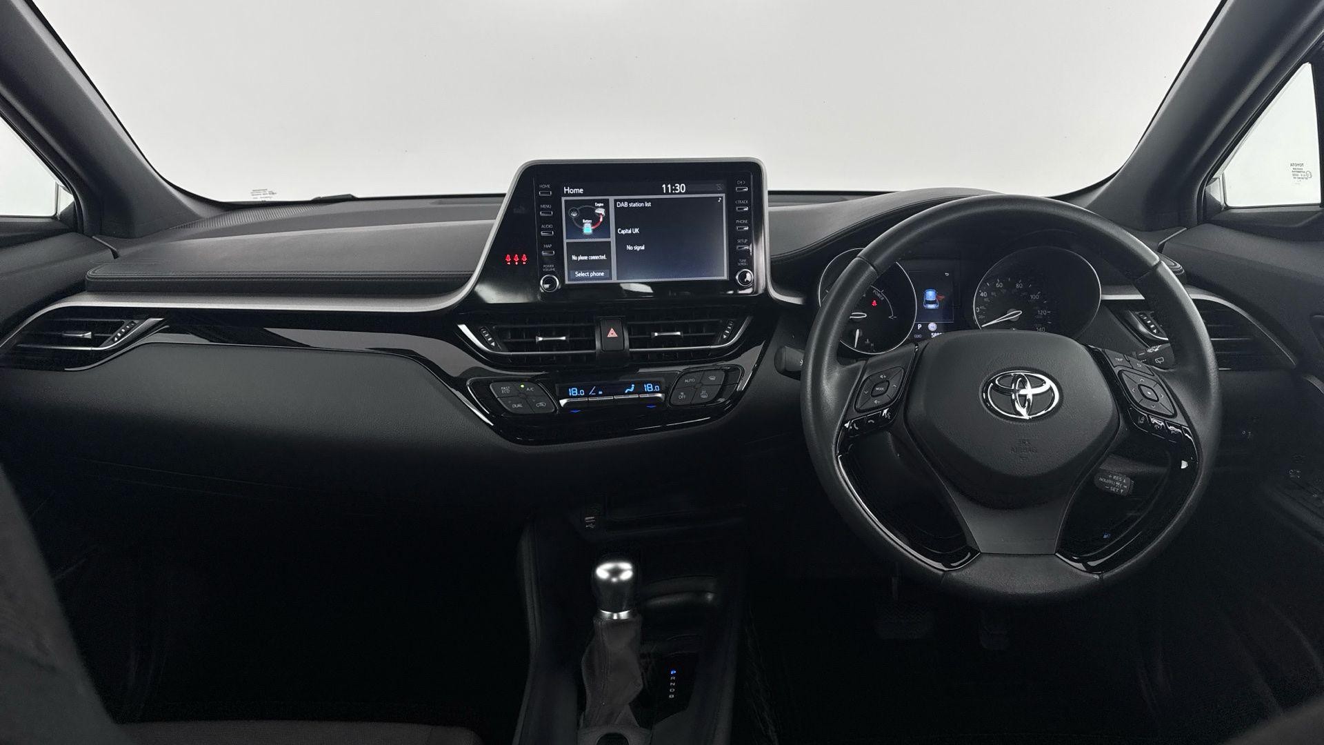 Toyota C-HR Image 13