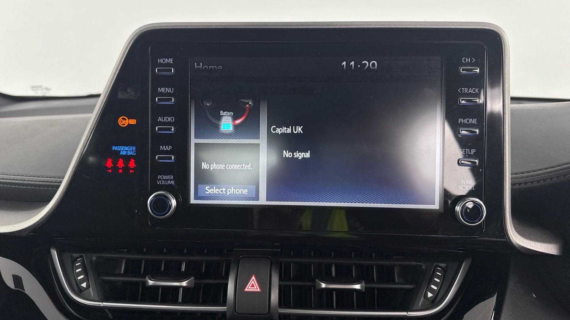 Toyota C-HR Image 15