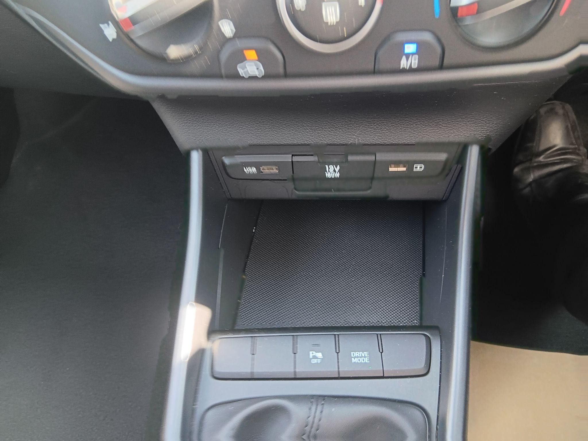 Hyundai BAYON Image 18