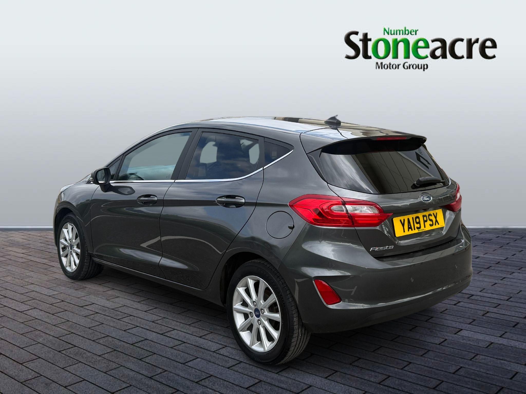 Ford Fiesta Image 5