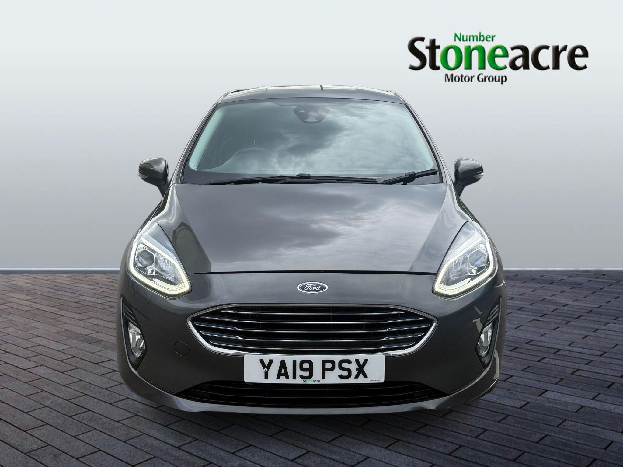Ford Fiesta Image 8