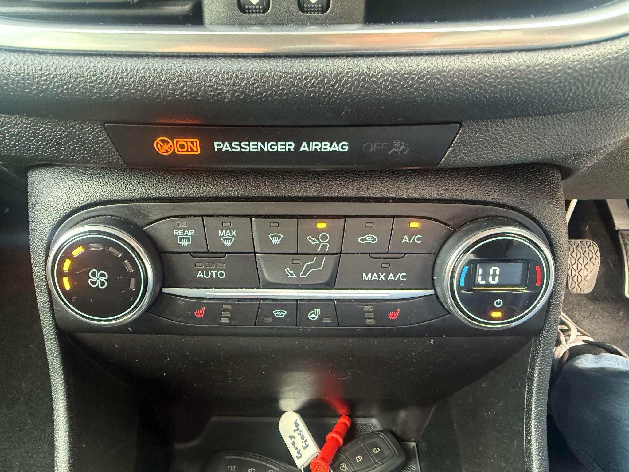 Ford Fiesta Image 21