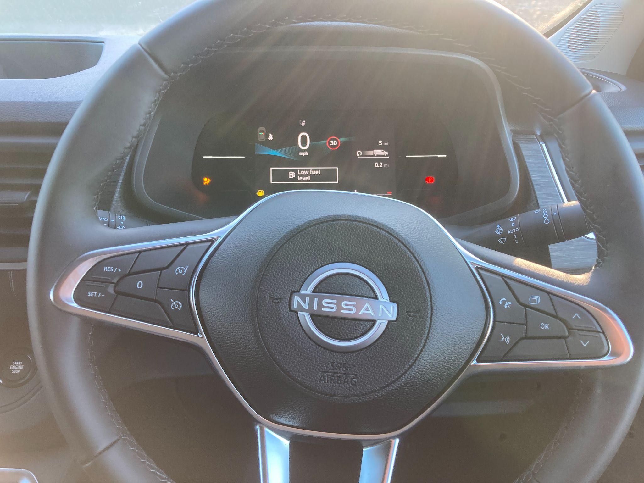 Nissan Primastar Image 14