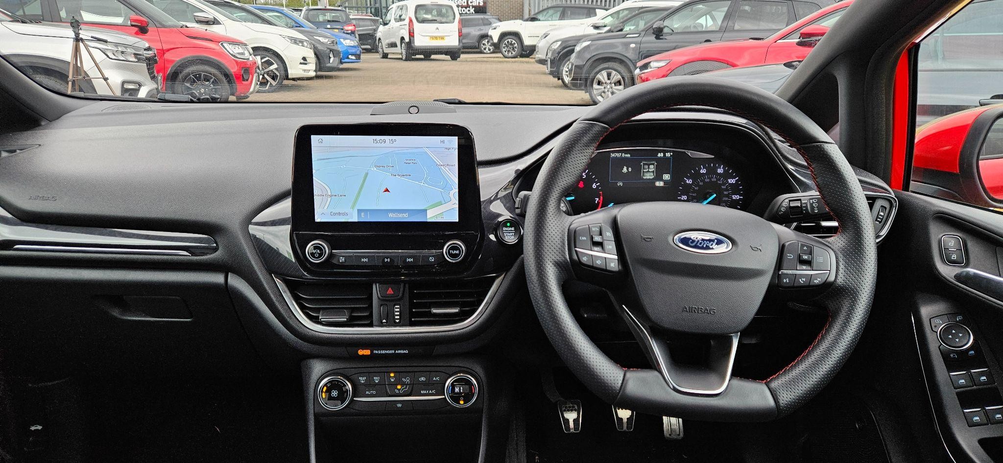 Ford Fiesta Image 10