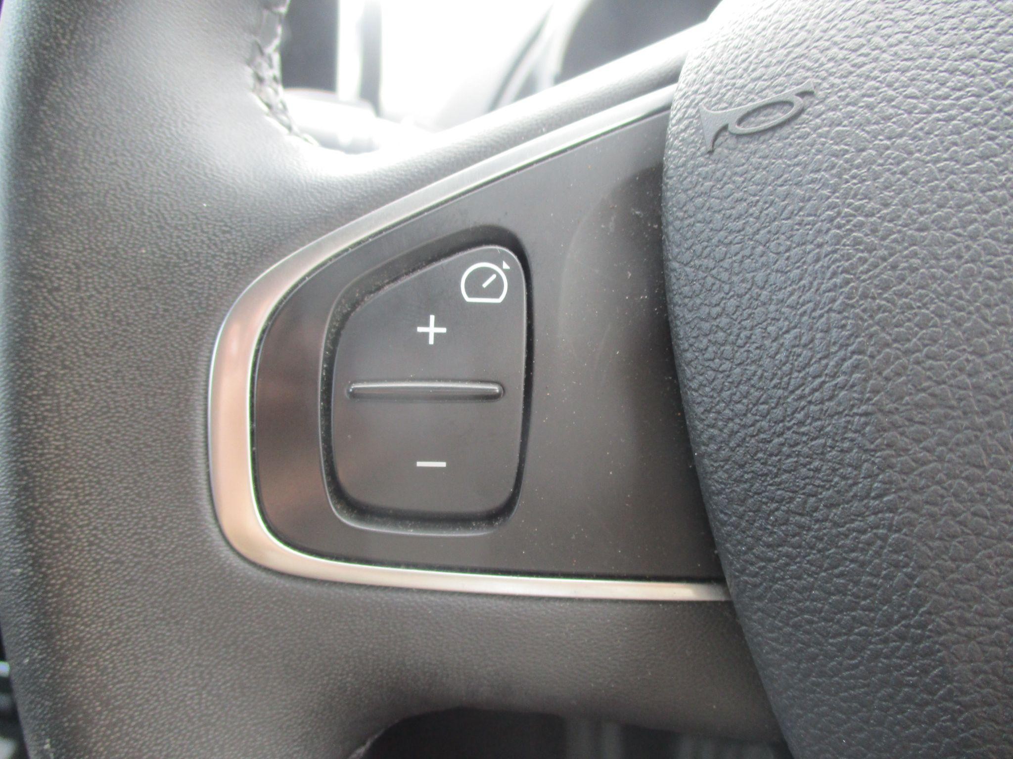 Renault Clio Image 26