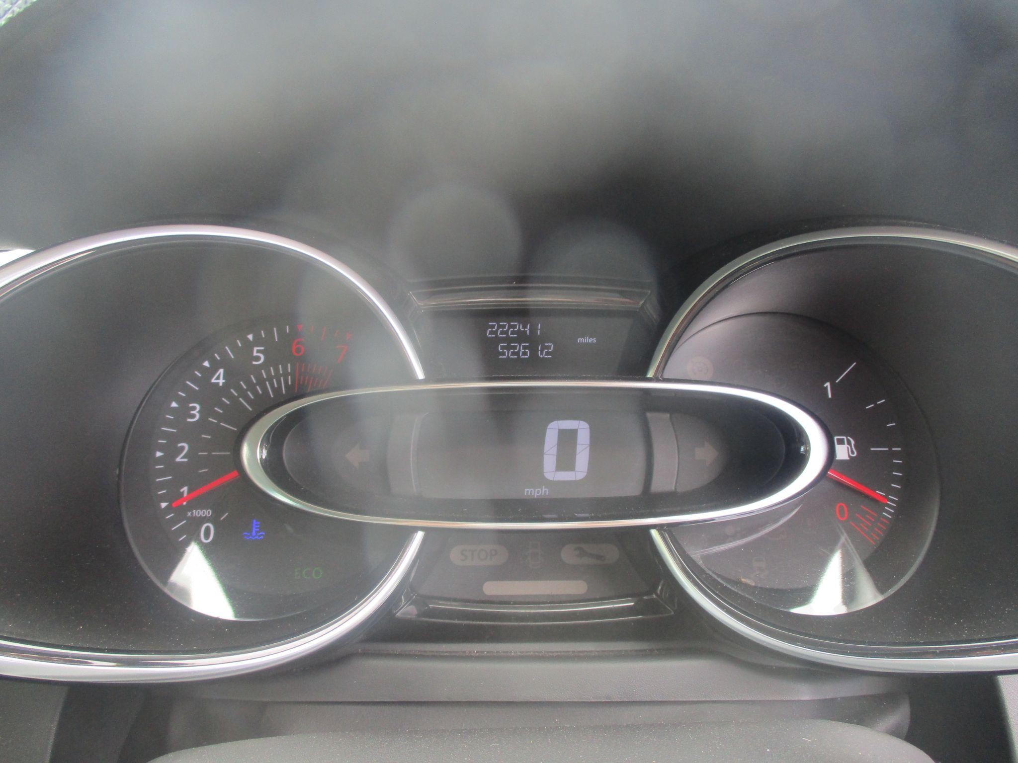 Renault Clio Image 27