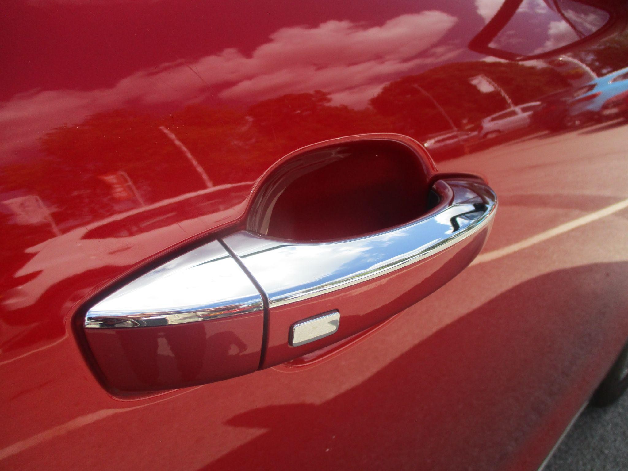 MG HS Image 20