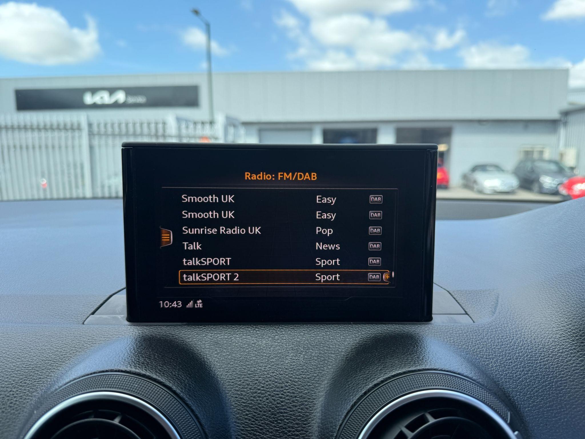 Audi Q2 Image 27