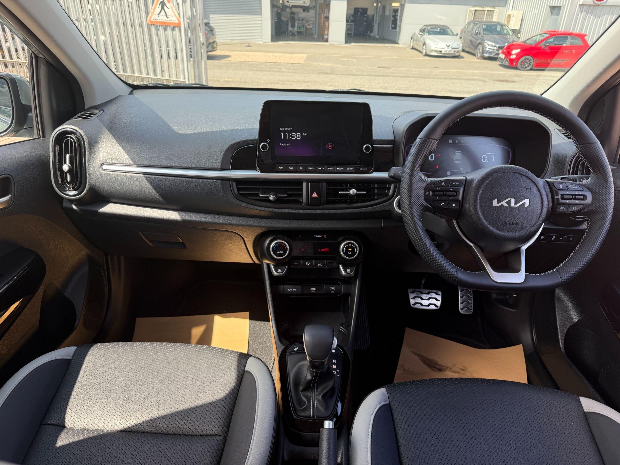 Kia Picanto Image 15