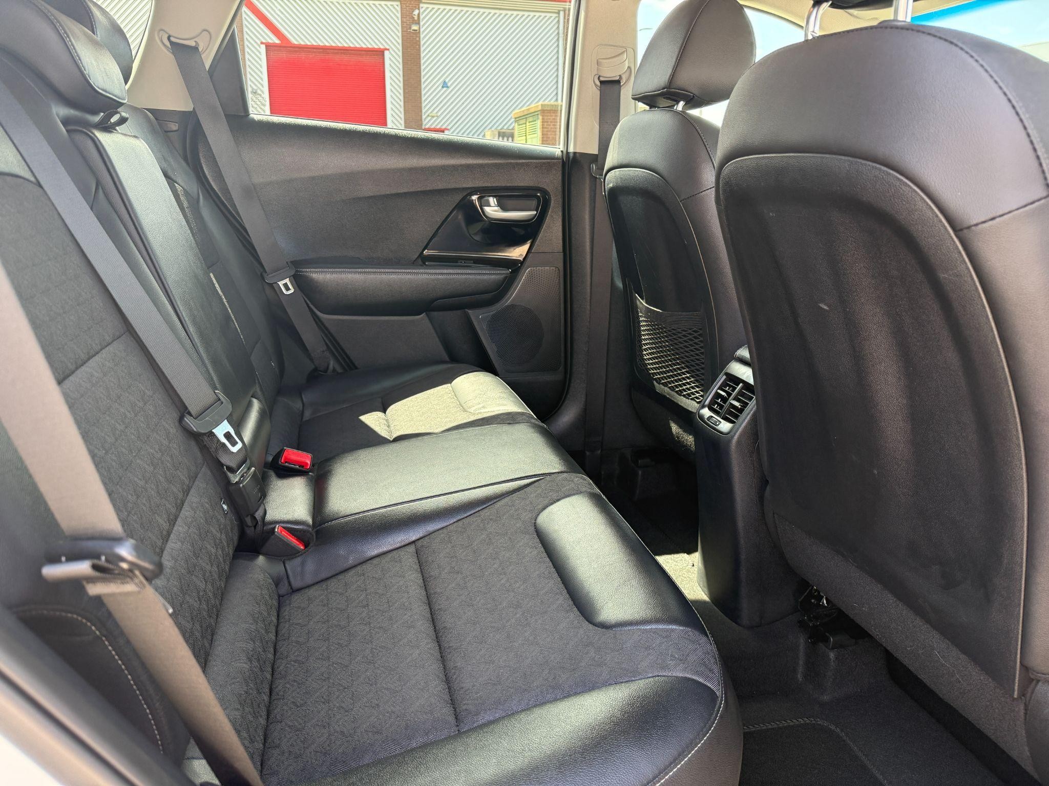 Kia Niro Image 12