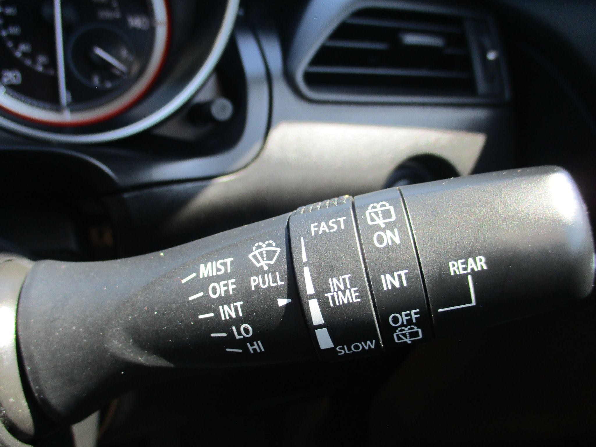 Suzuki Swift Image 26