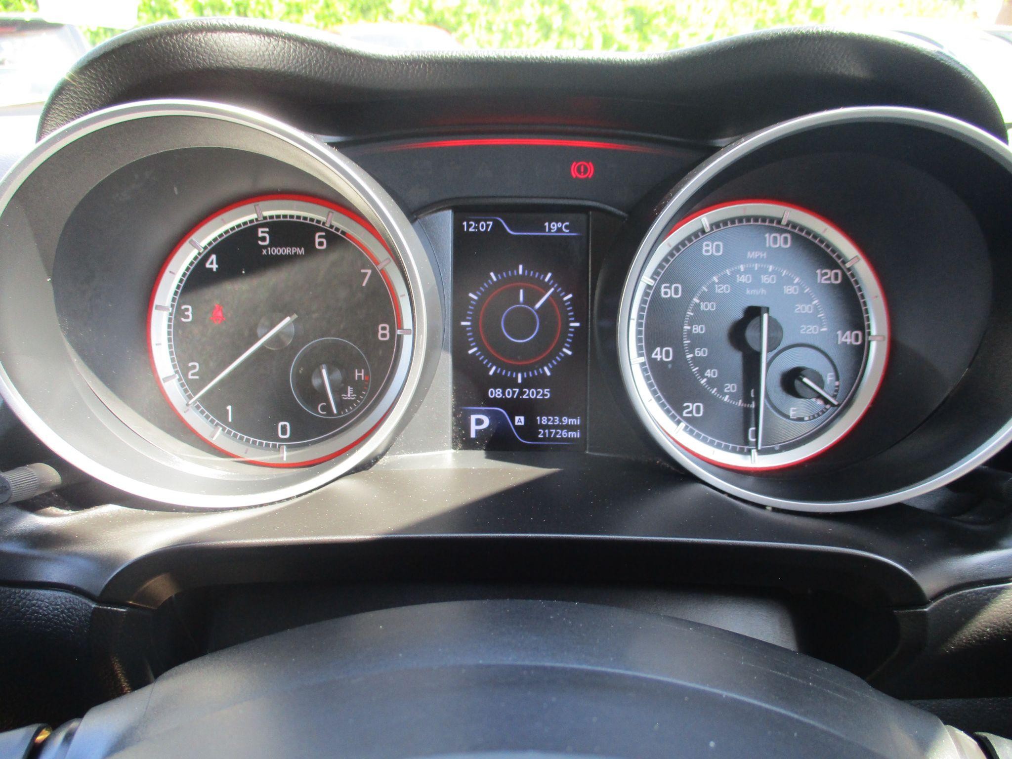 Suzuki Swift Image 28