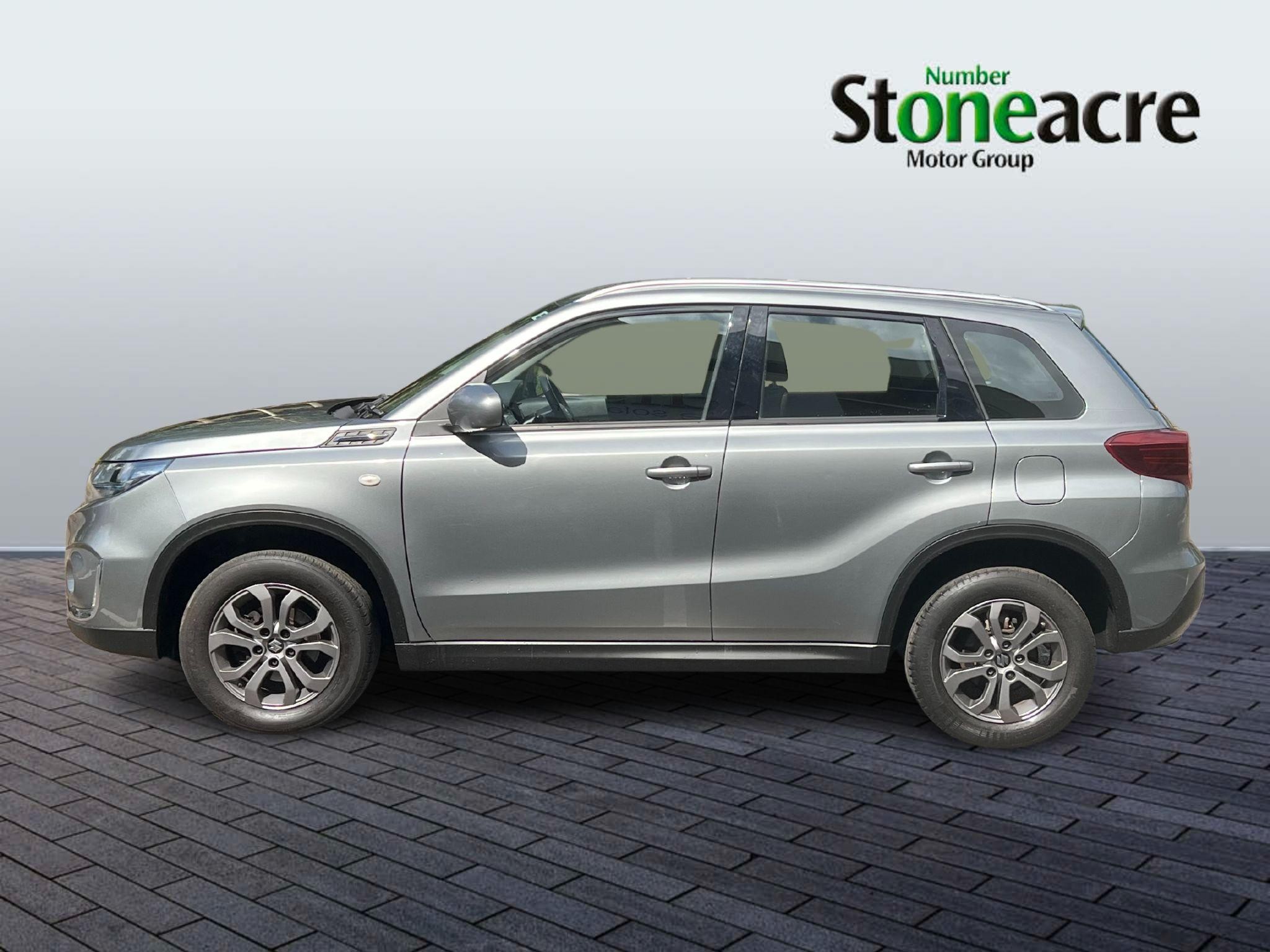 Suzuki Vitara Image 6