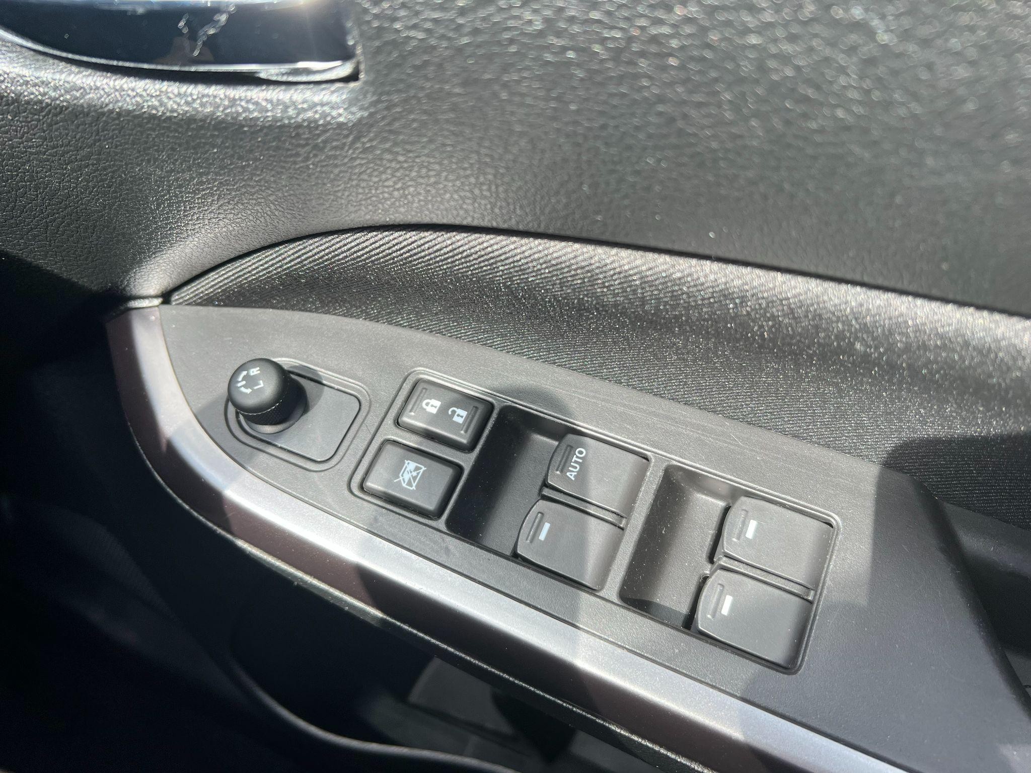 Suzuki Vitara Image 14
