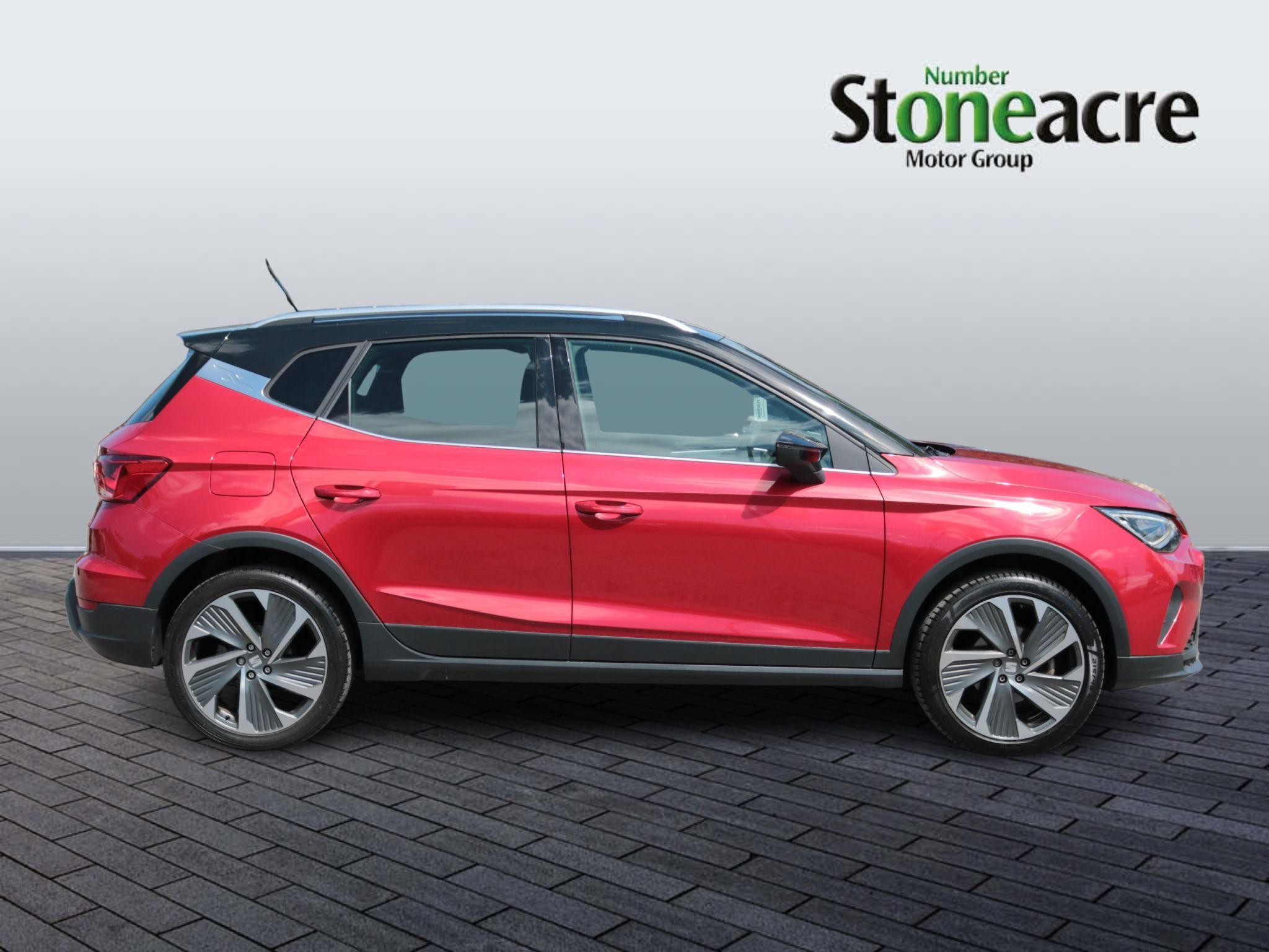SEAT Arona Image 2