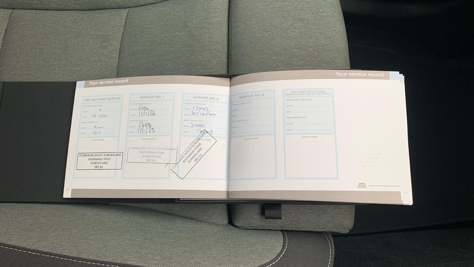 Volvo XC40 Image 15