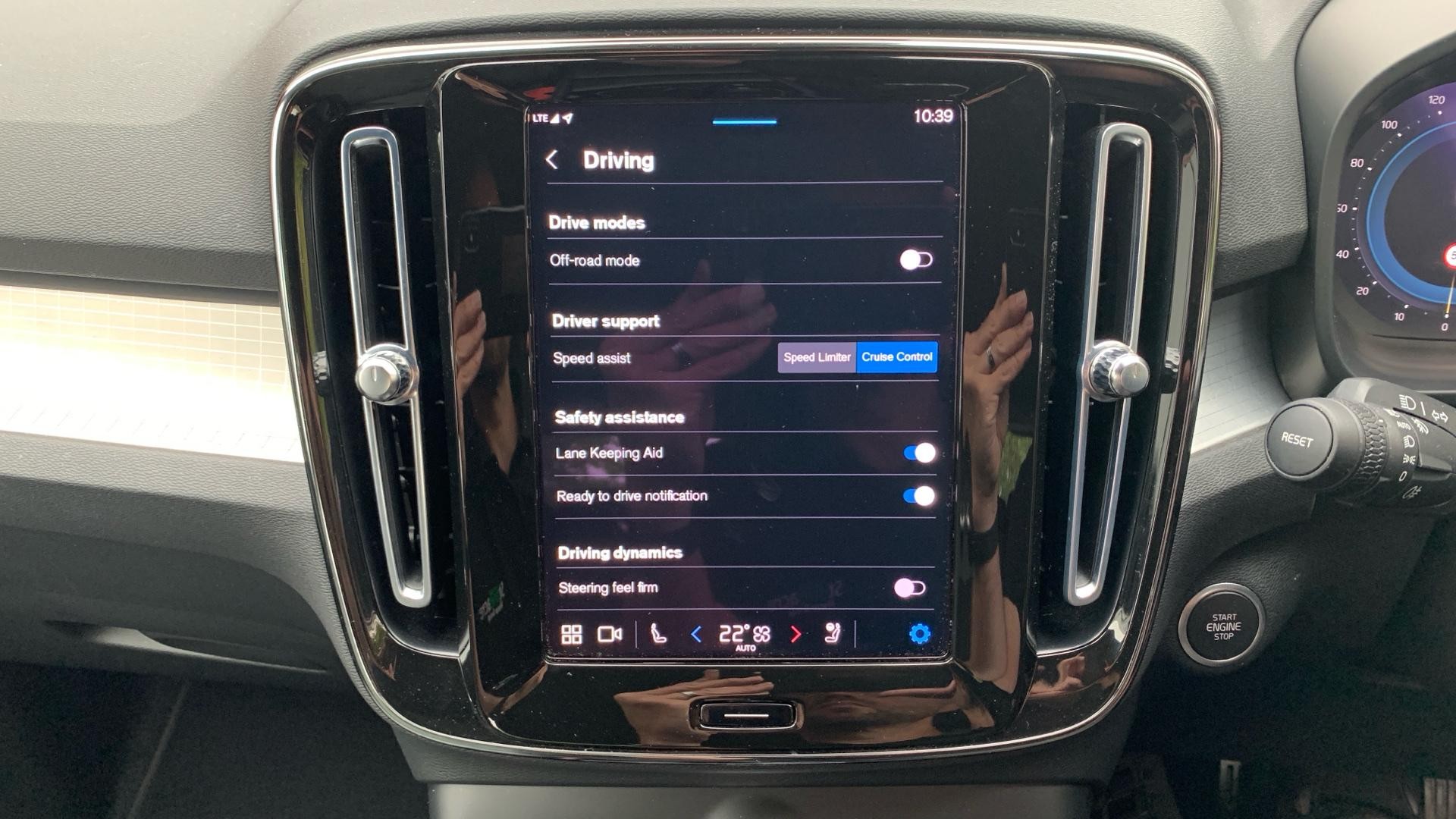 Volvo XC40 Image 17