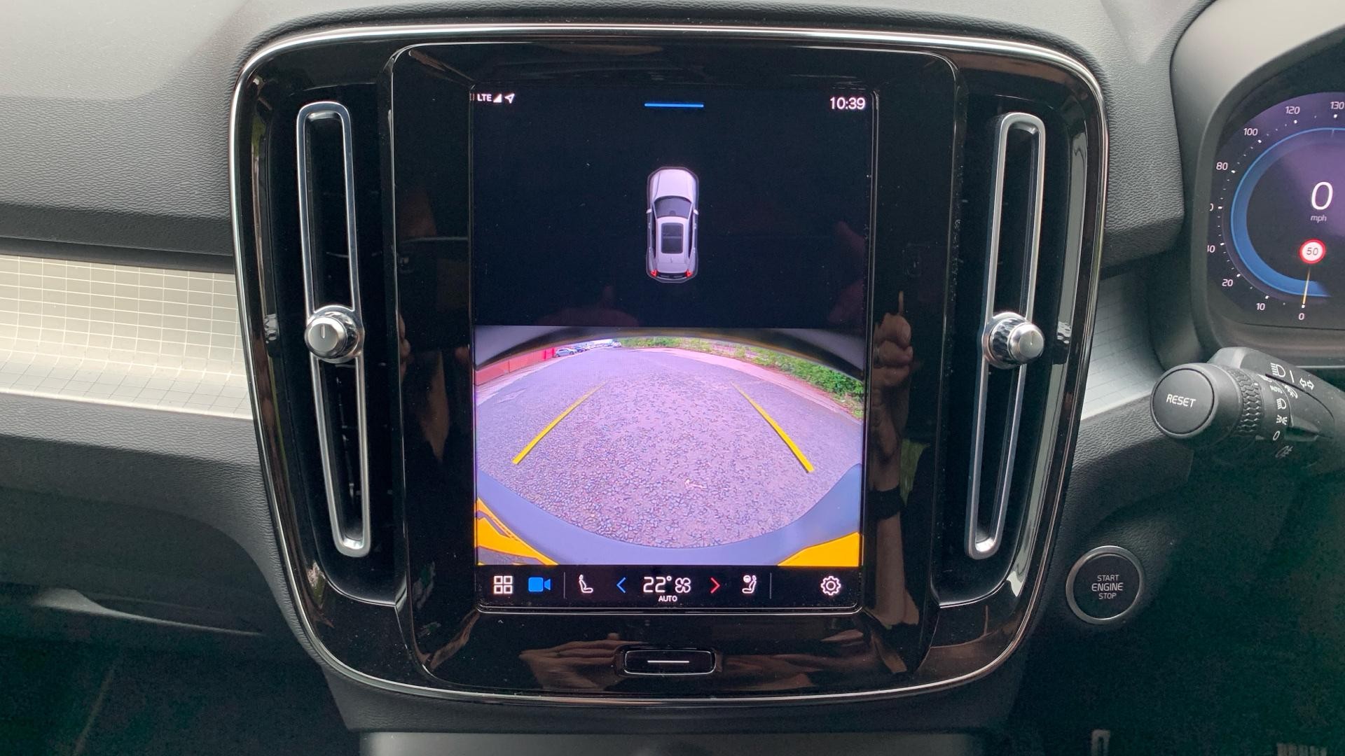 Volvo XC40 Image 19