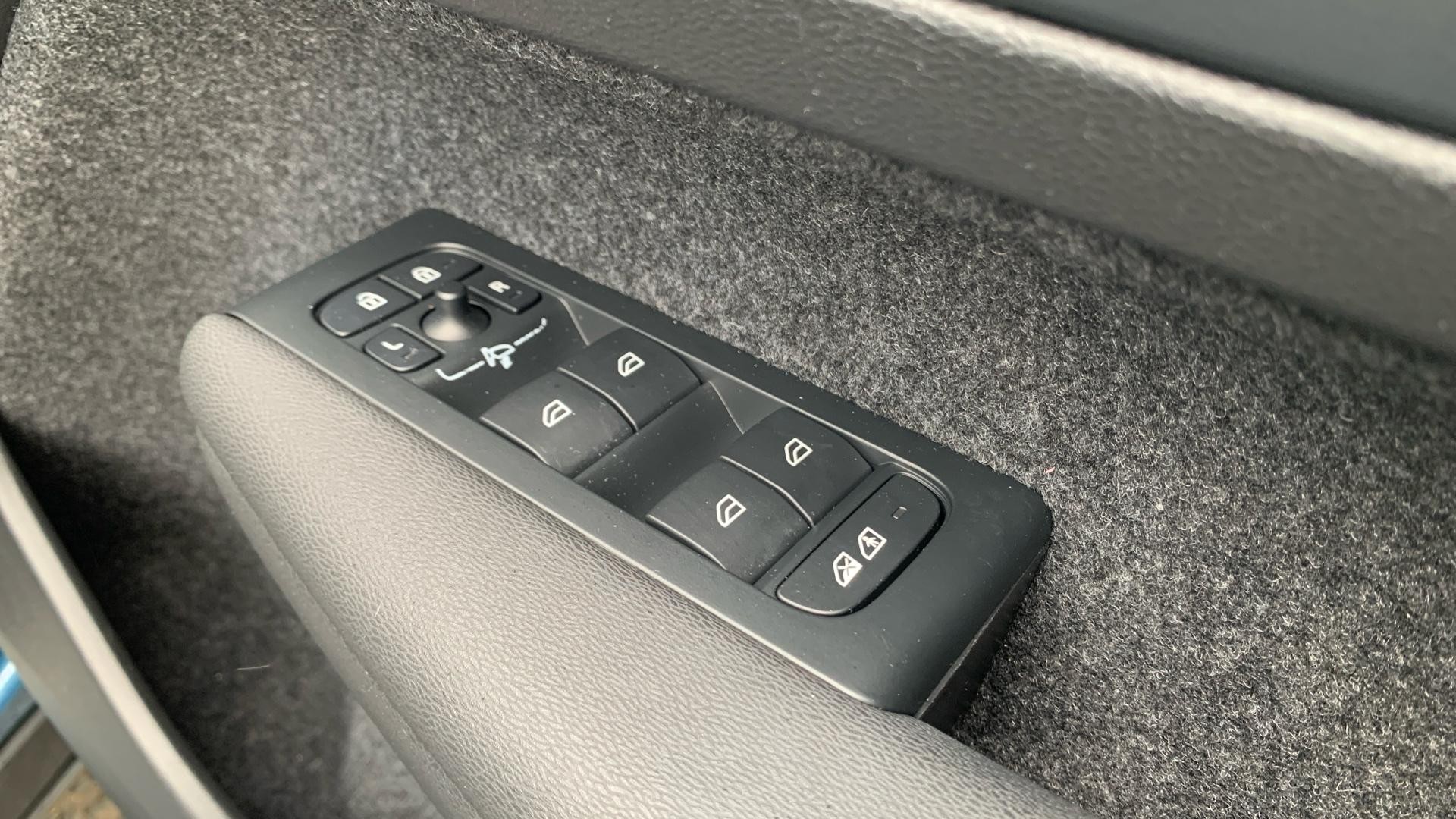 Volvo XC40 Image 24