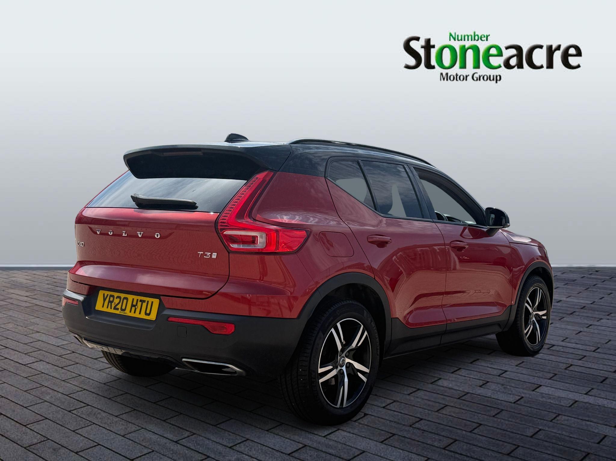 Volvo XC40 Image 3