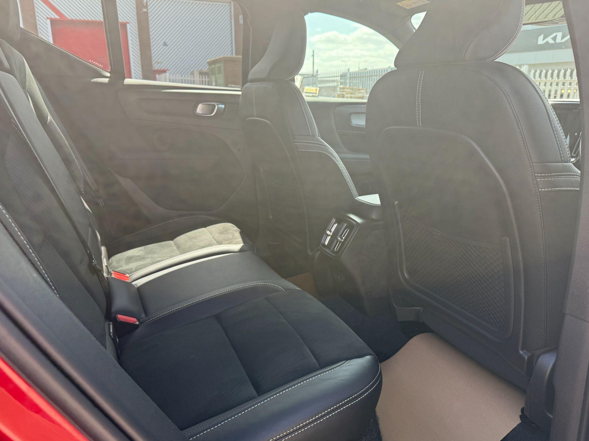 Volvo XC40 Image 14