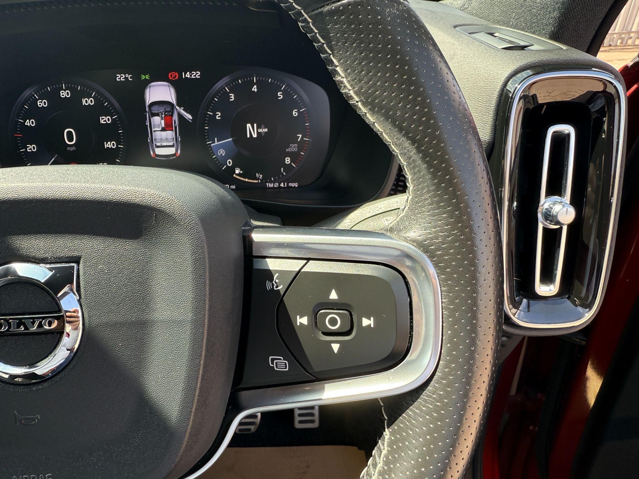 Volvo XC40 Image 21