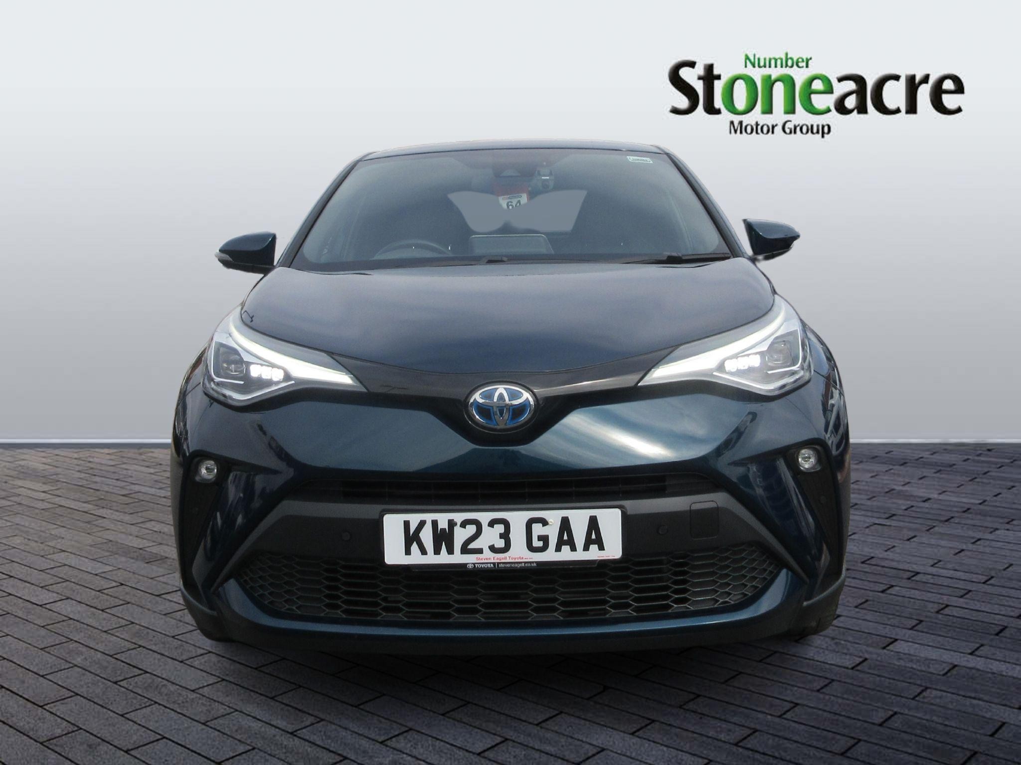 Toyota C-HR Image 2