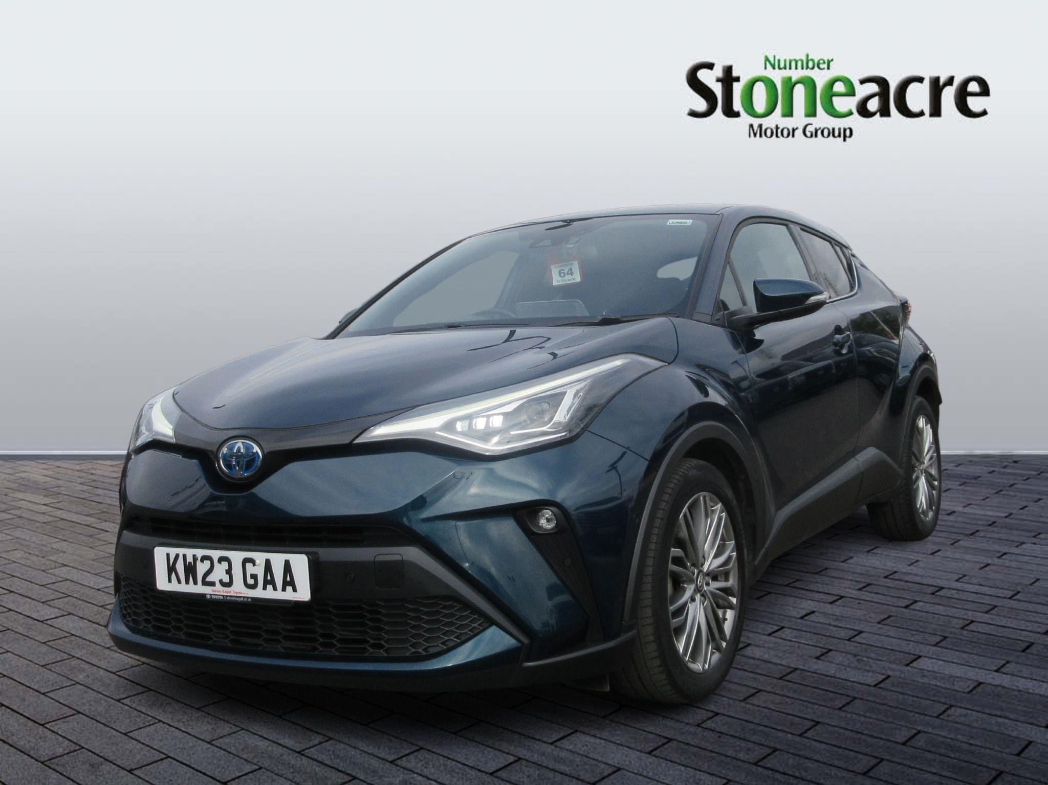 Toyota C-HR Image 3
