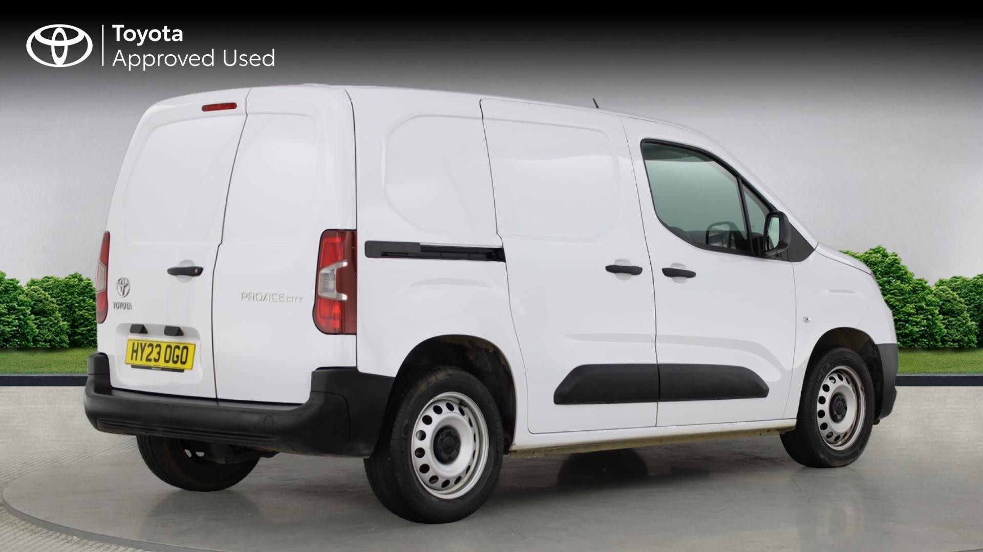 Toyota Proace City Image 5