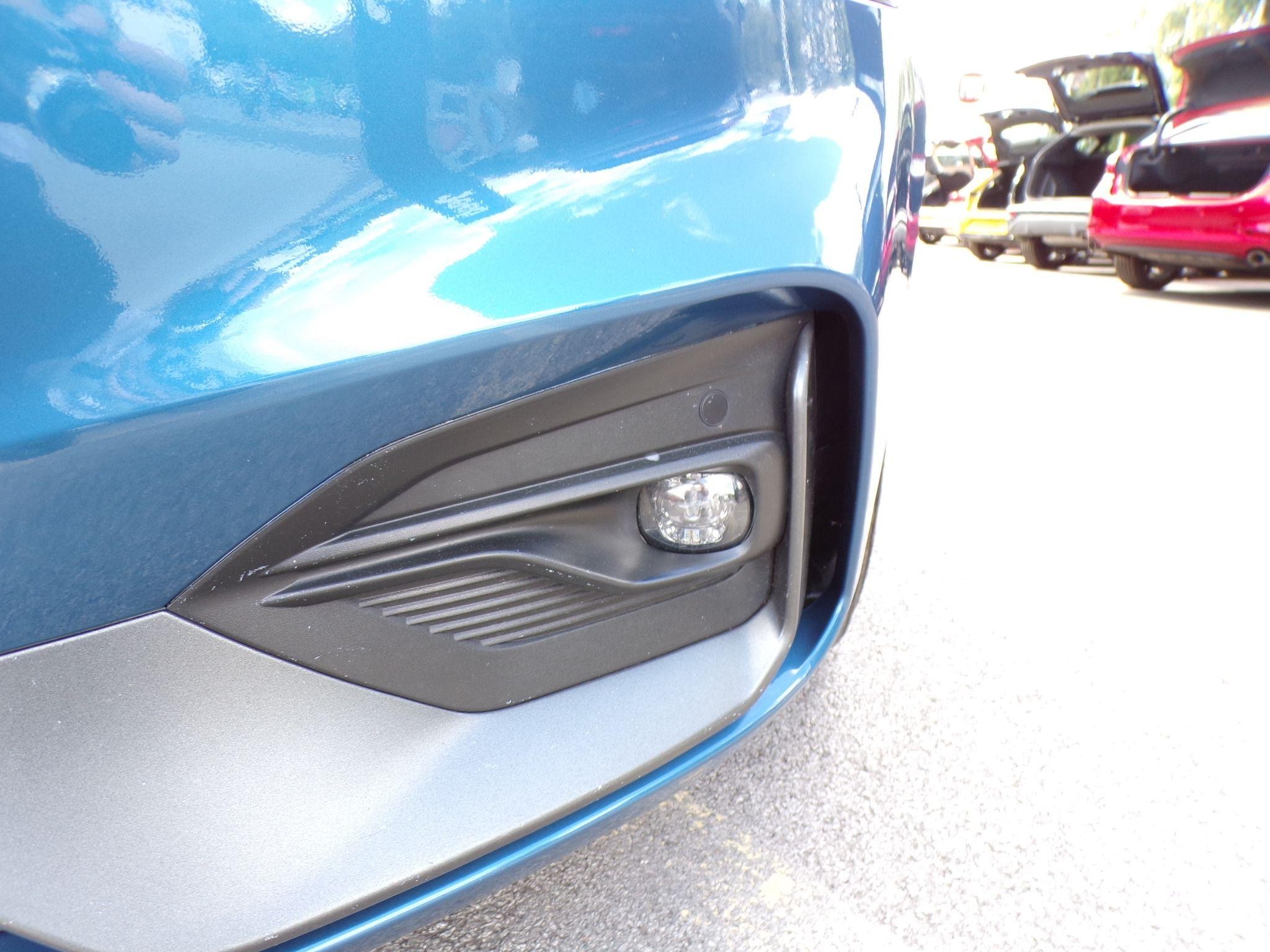Ford Focus Image 19