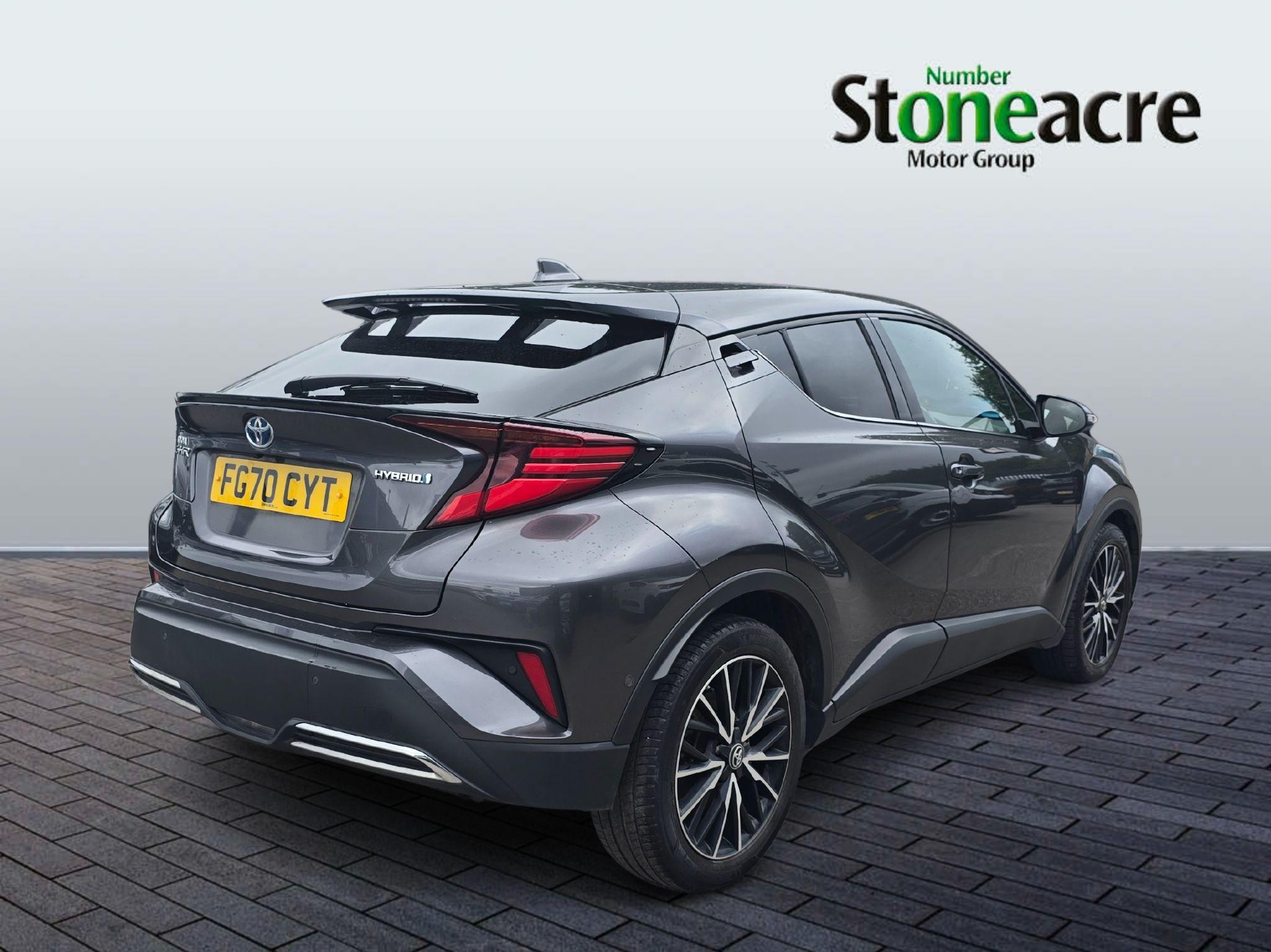 Toyota C-HR Image 3