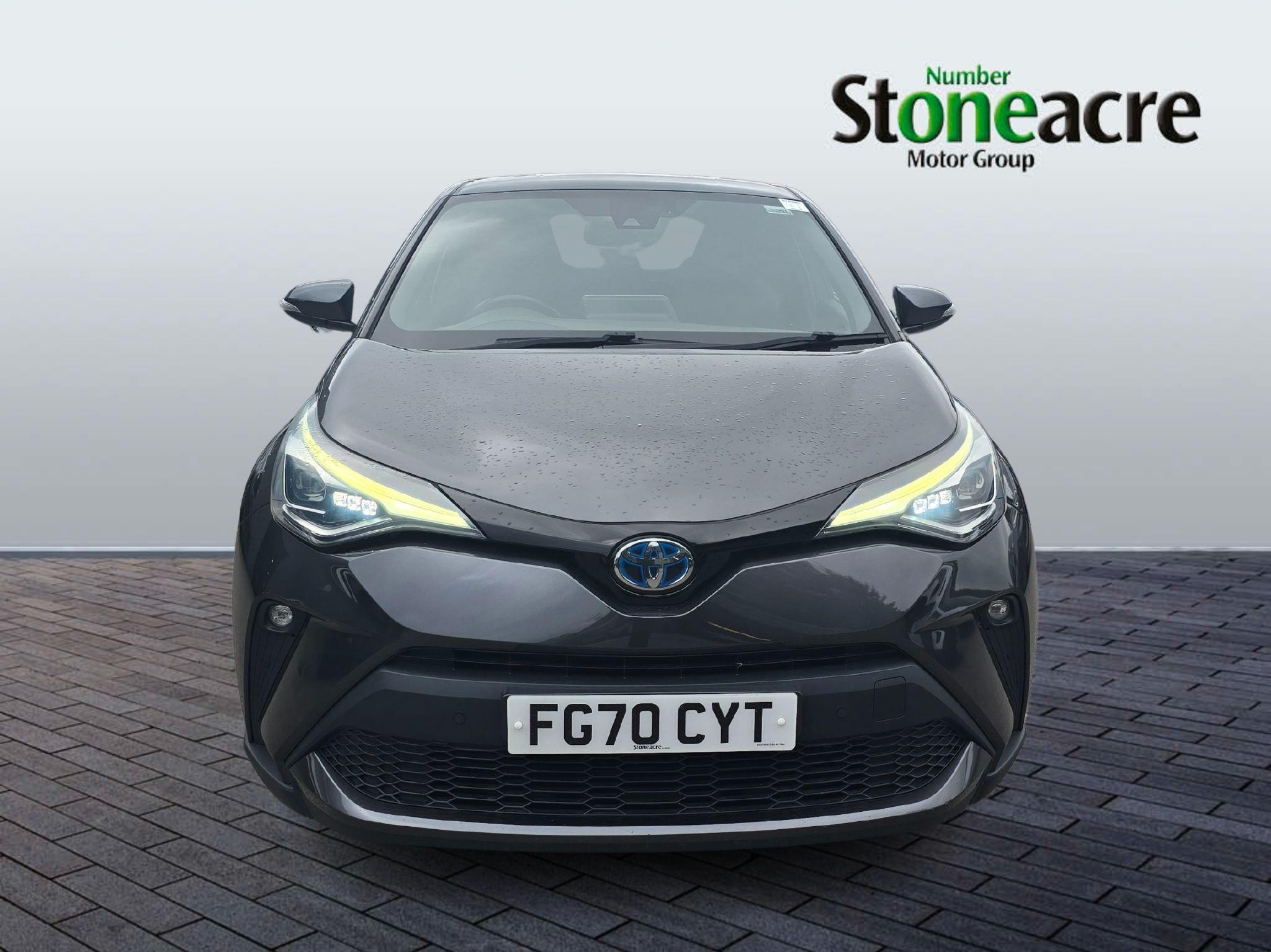 Toyota C-HR Image 8