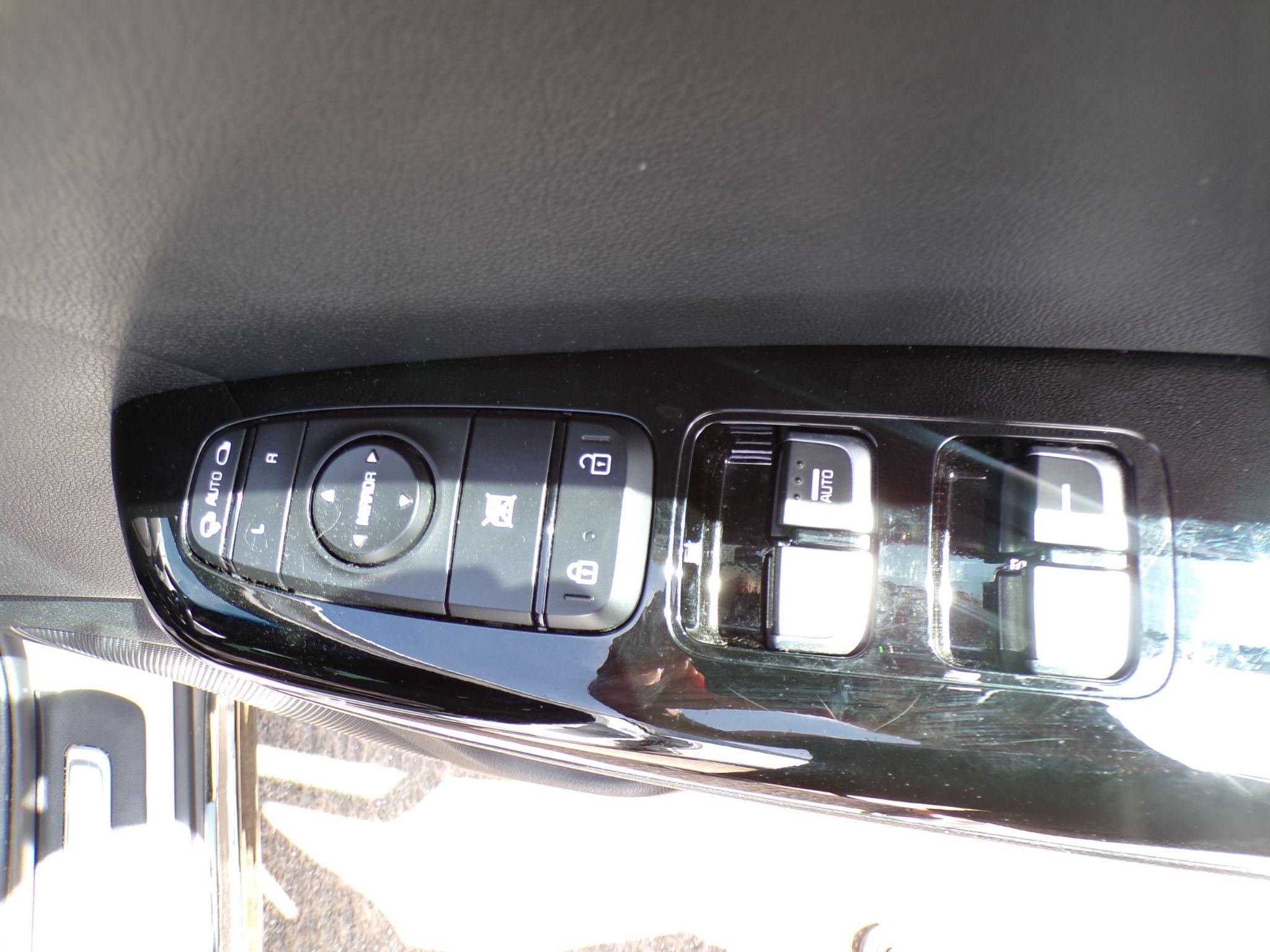 Kia Sportage Image 21