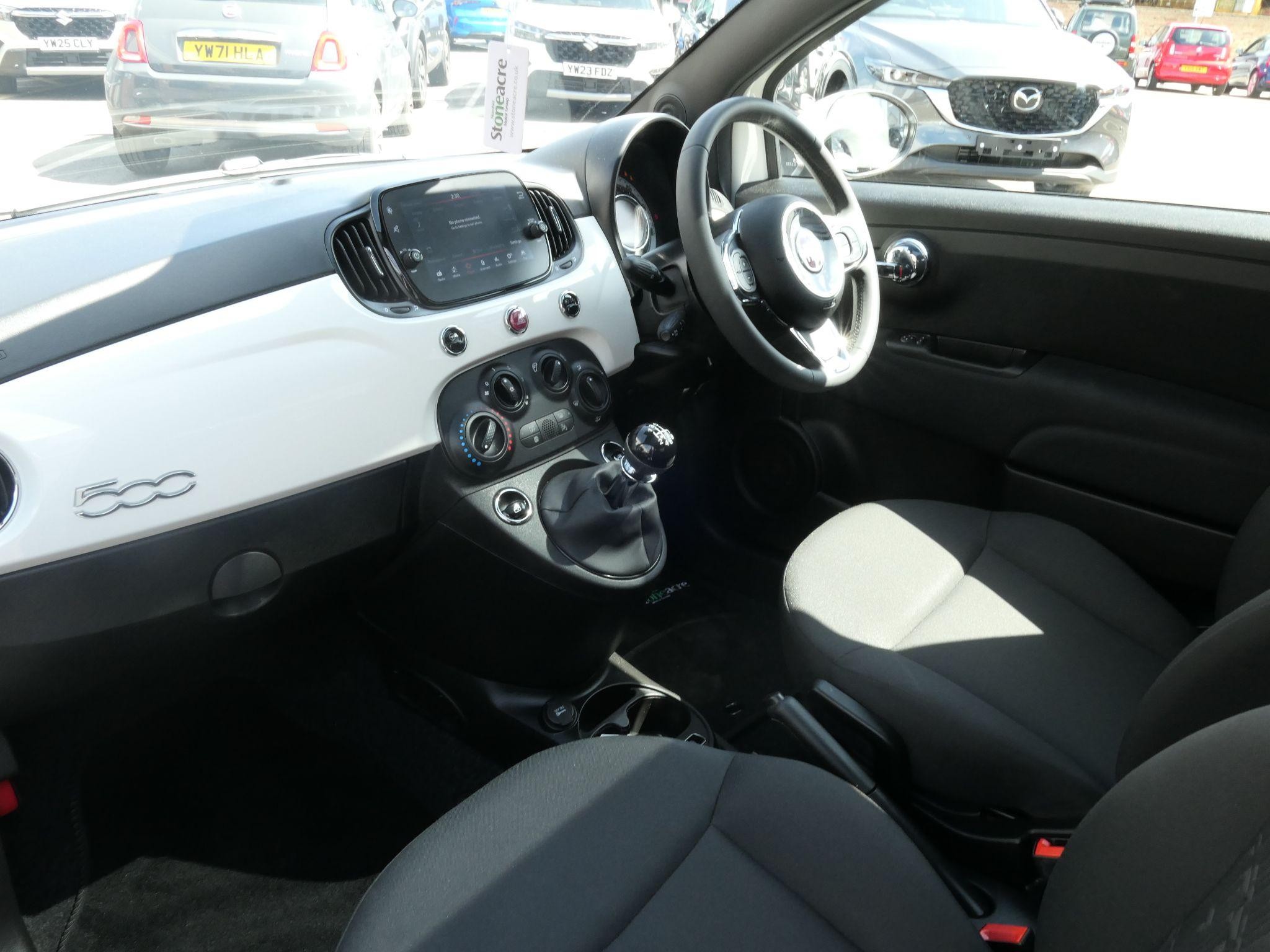 Fiat 500 Hybrid Image 9