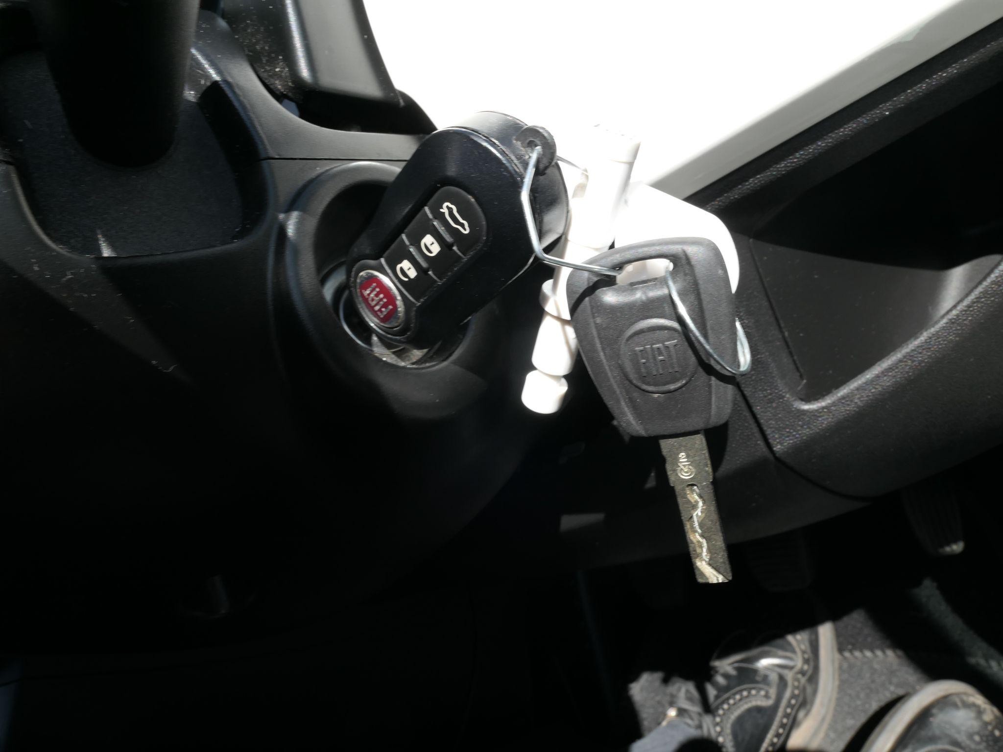 Fiat 500 Hybrid Image 14