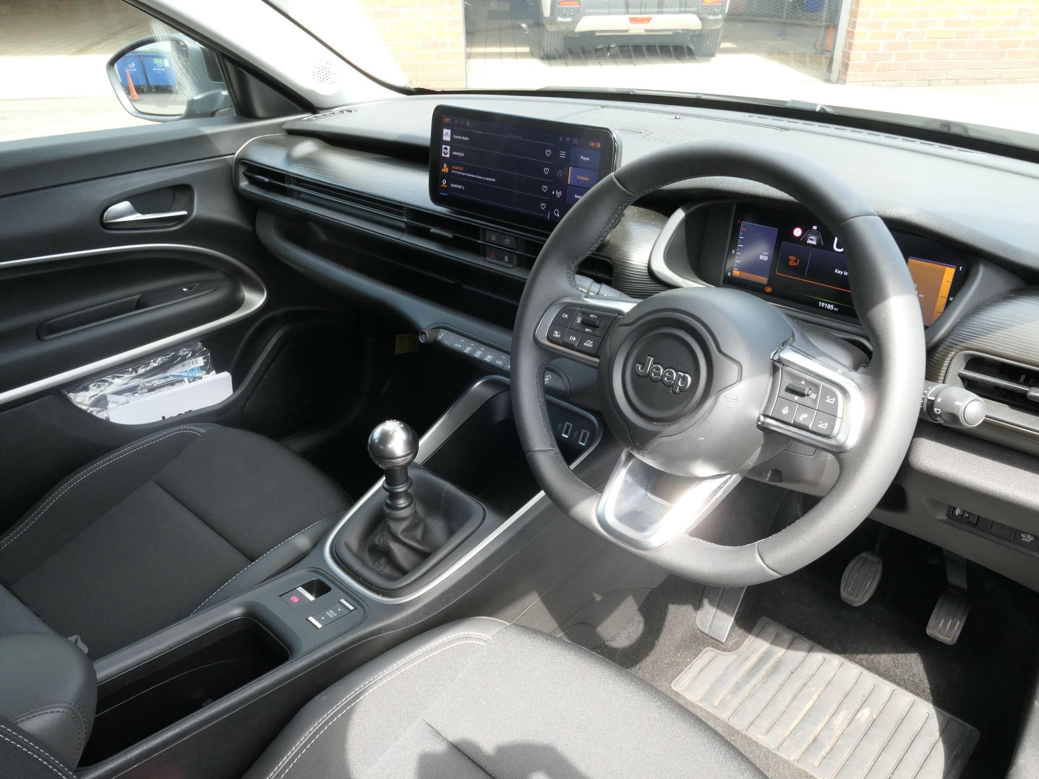 Jeep Avenger Image 10