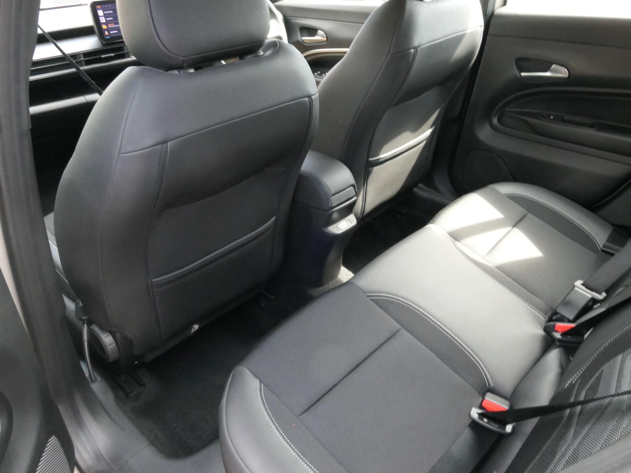 Jeep Avenger Image 11