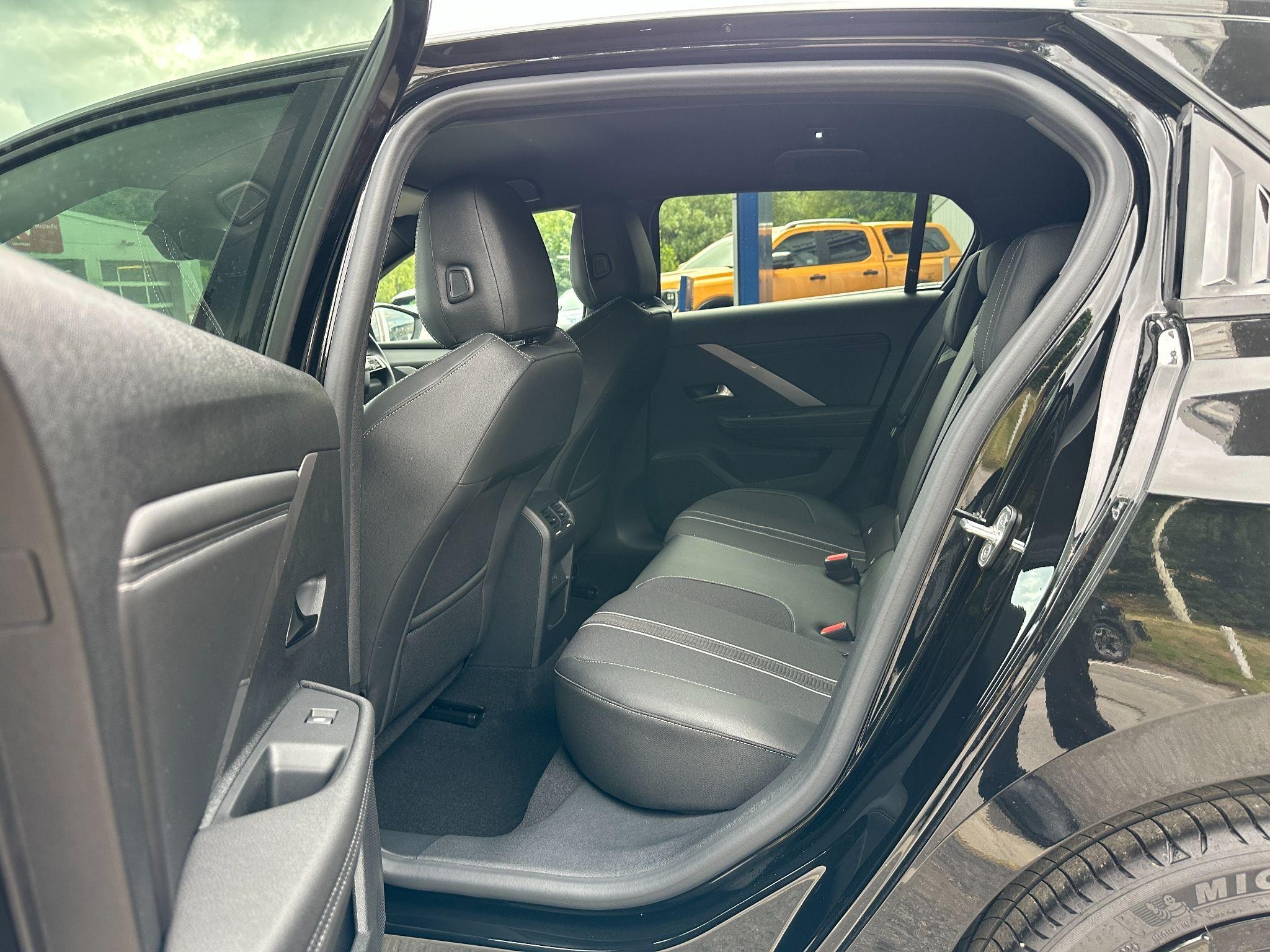 Vauxhall Astra Image 25