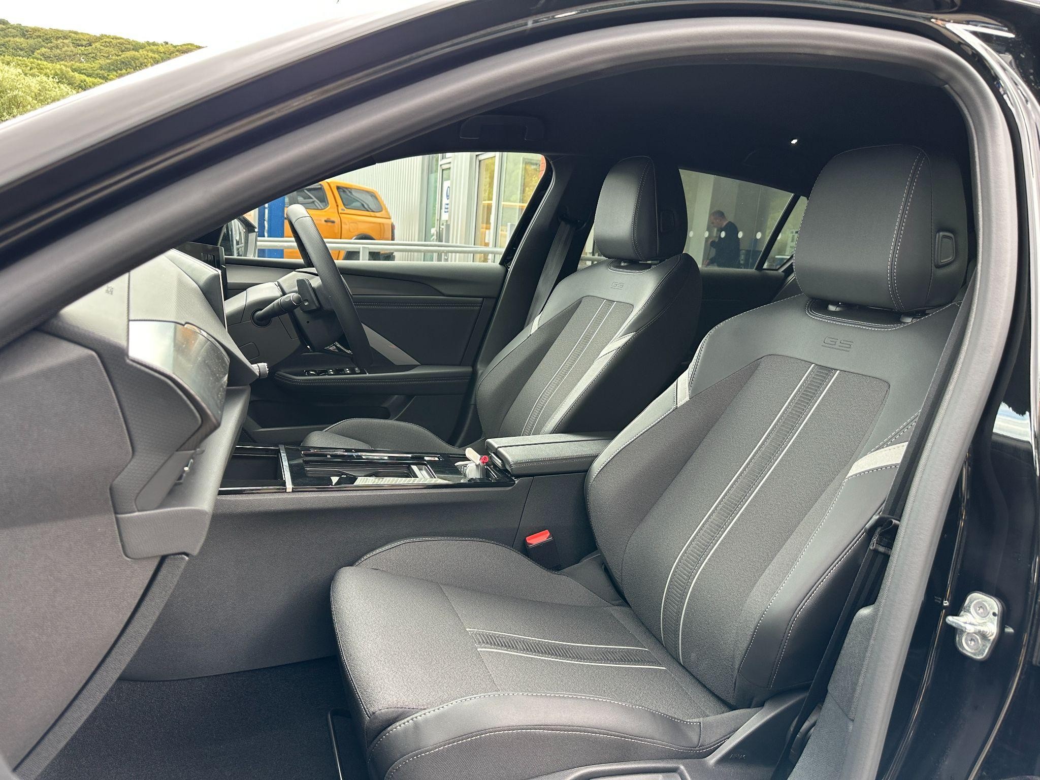 Vauxhall Astra Image 28