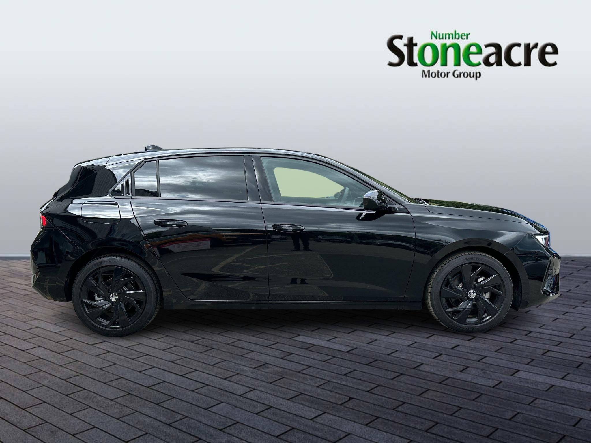 Vauxhall Astra Image 2