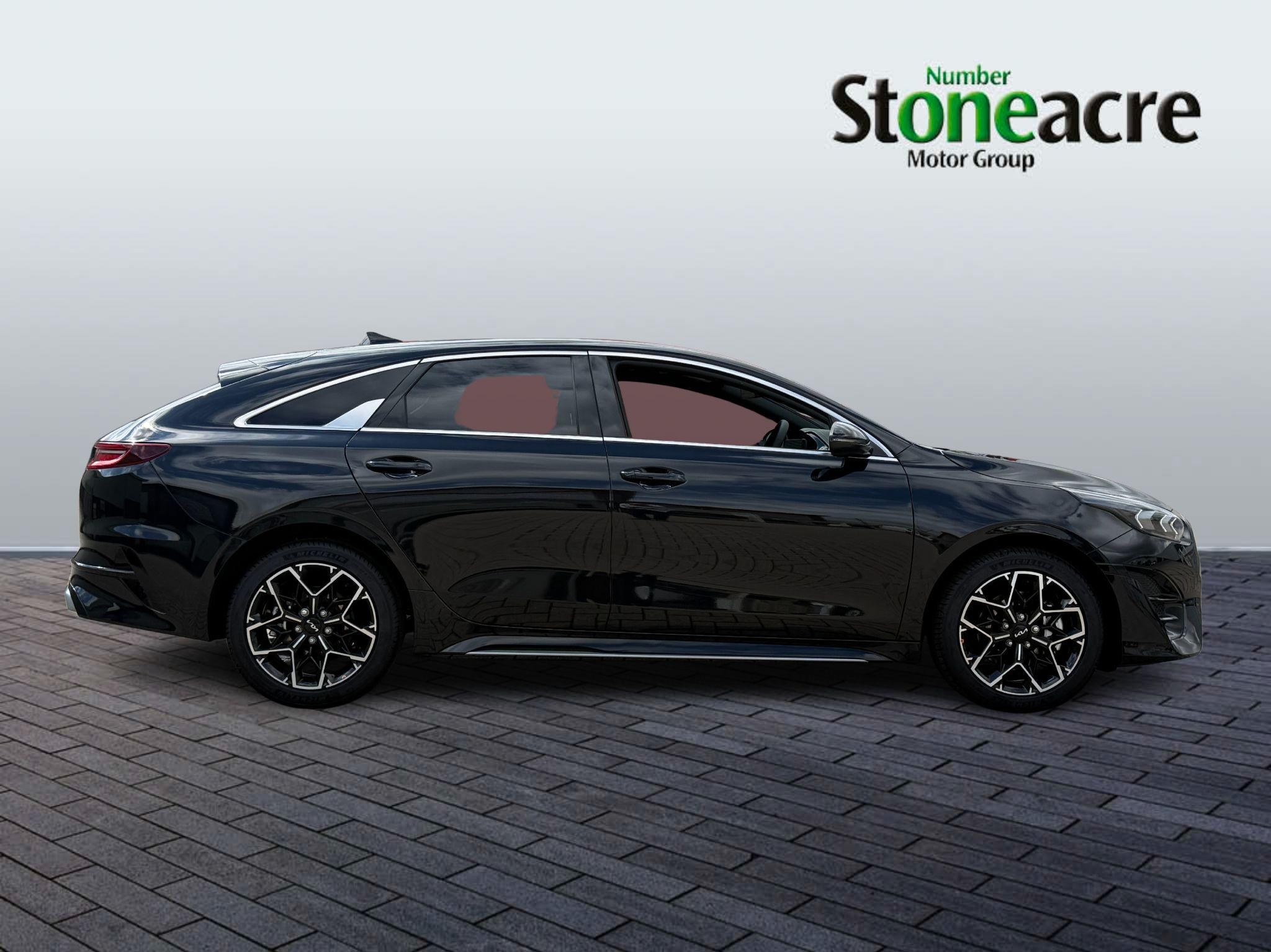 Kia ProCeed Image 2