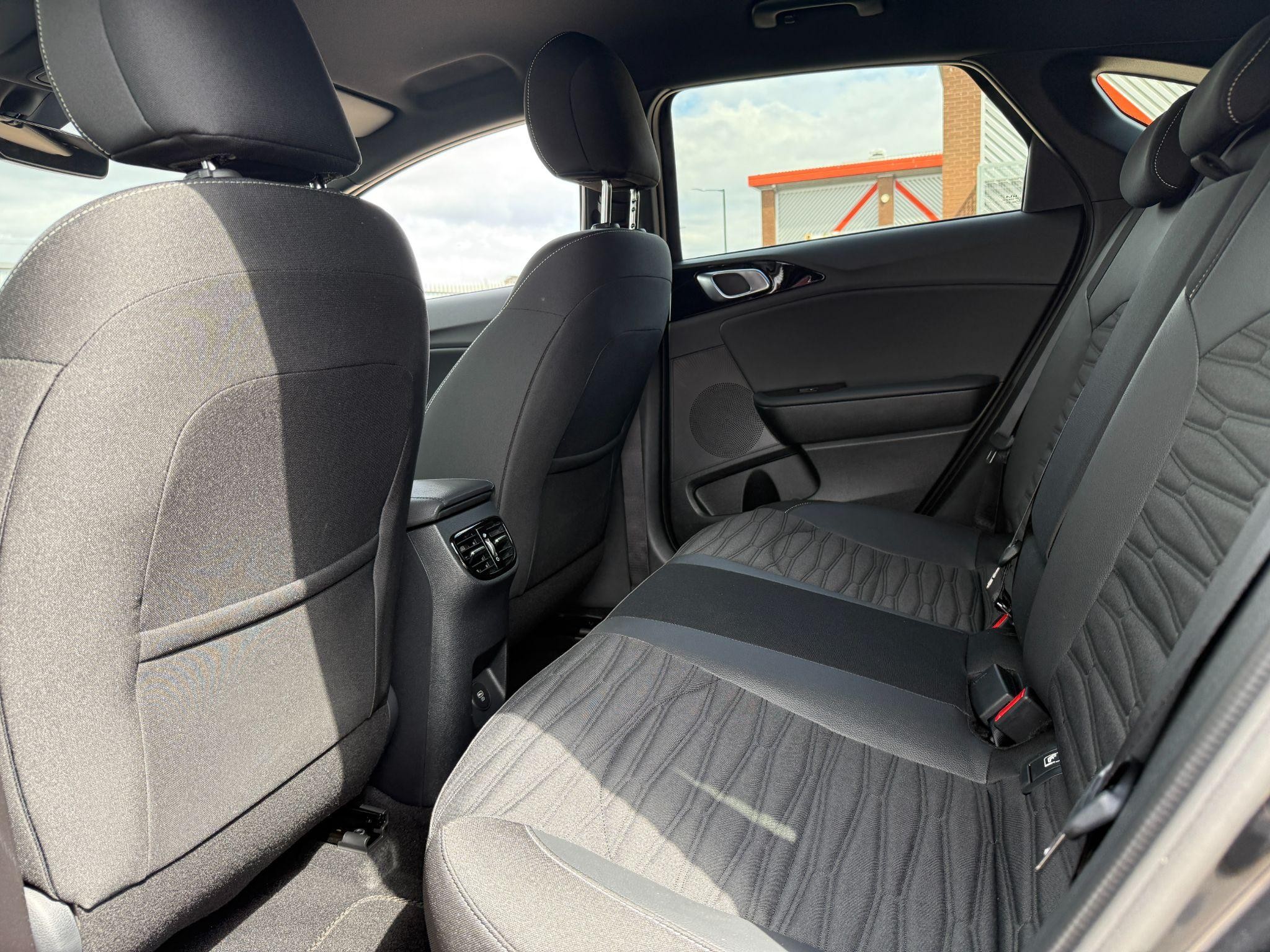 Kia ProCeed Image 13