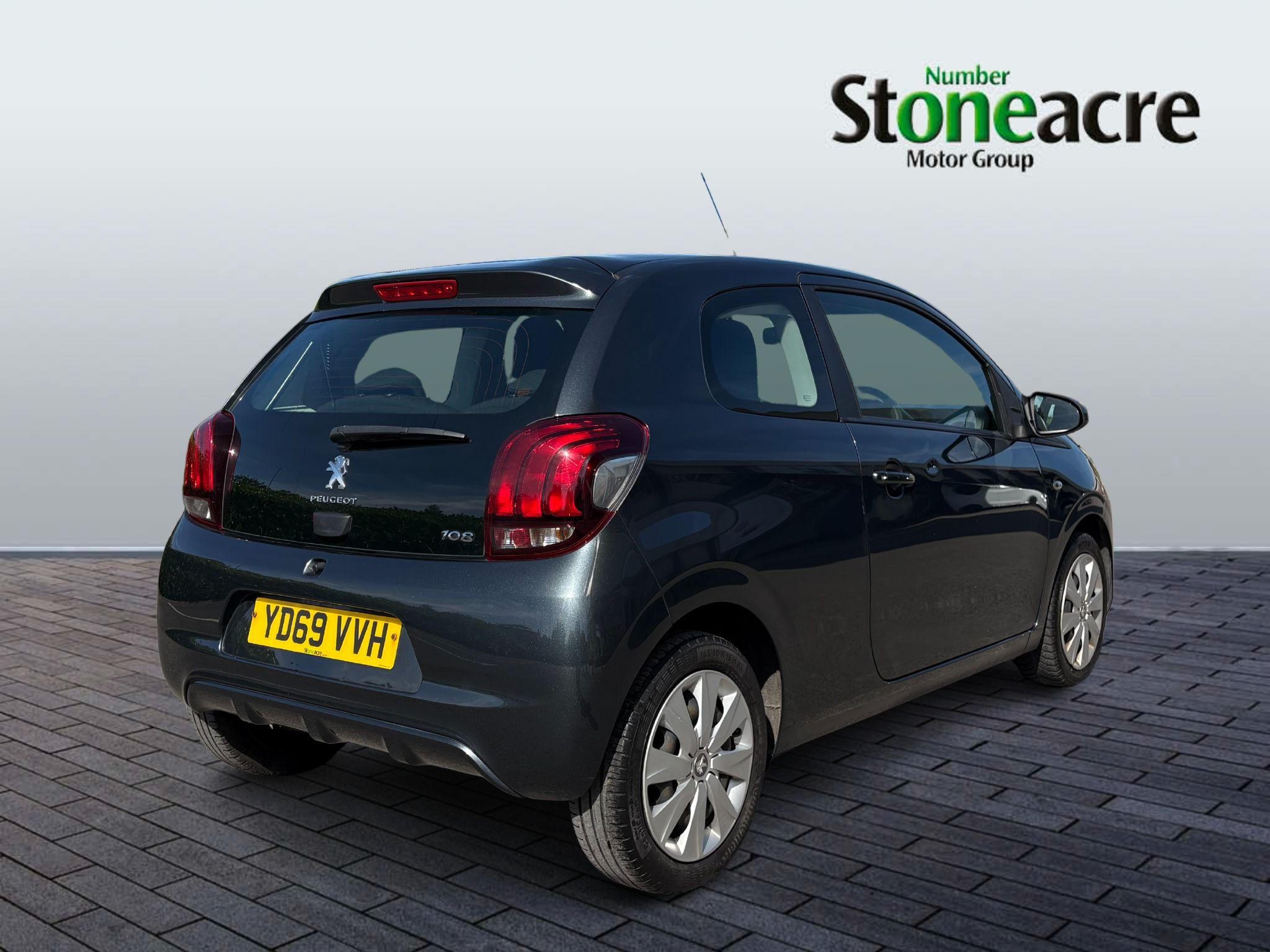 Peugeot 108 Image 3