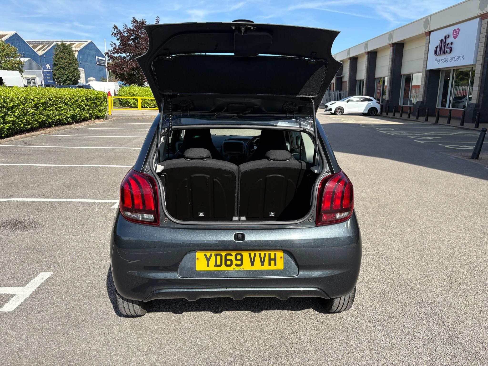 Peugeot 108 Image 9