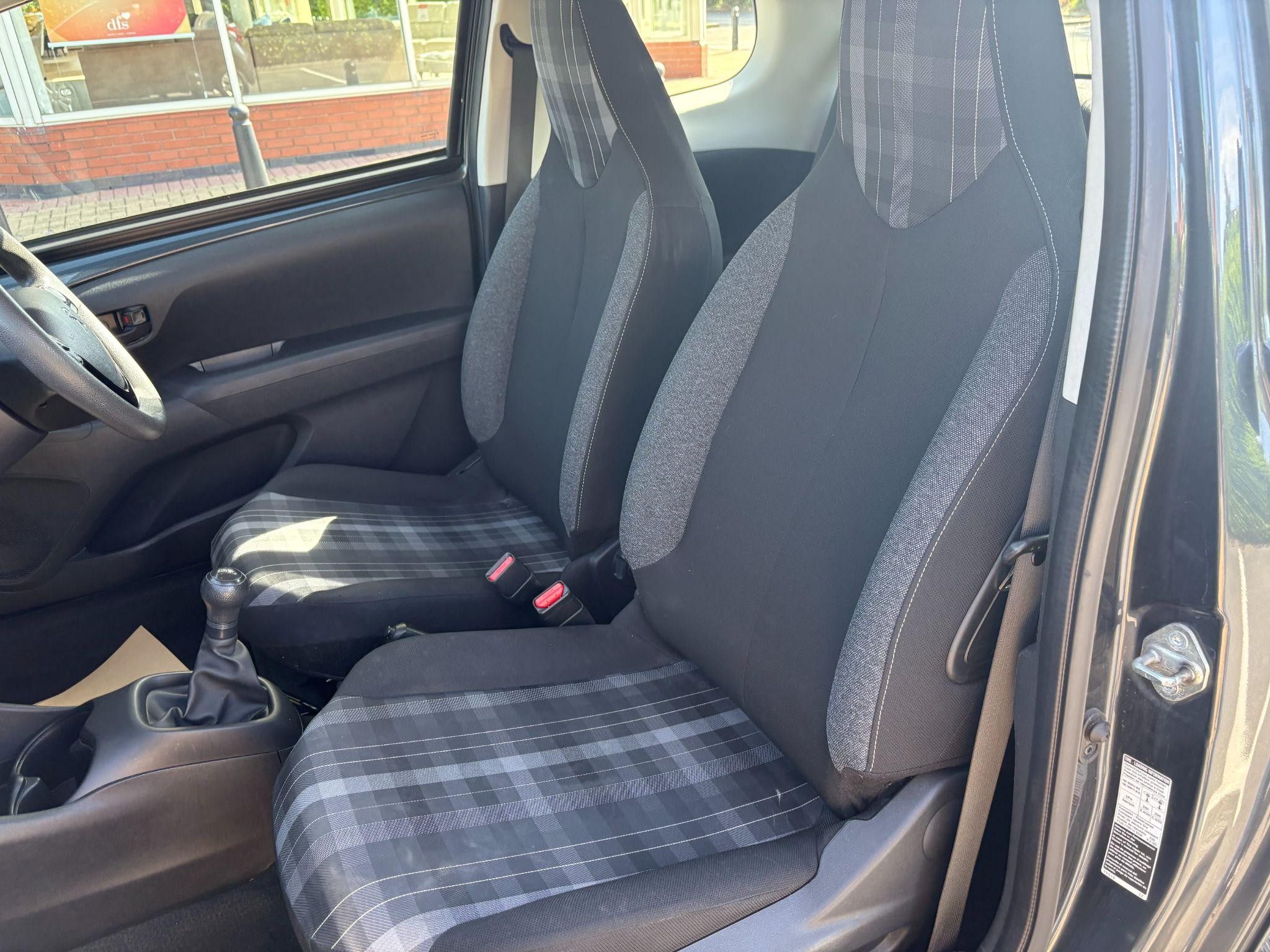 Peugeot 108 Image 13