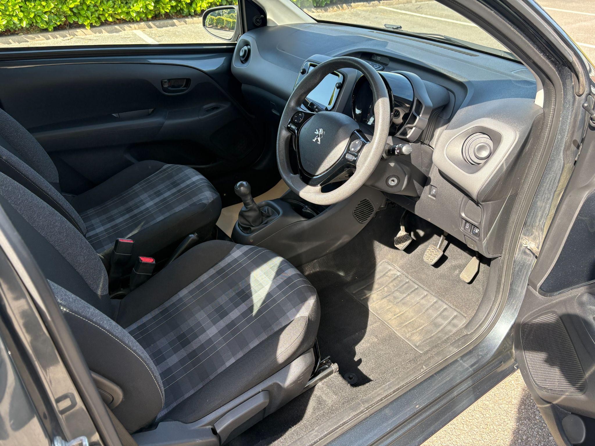 Peugeot 108 Image 14